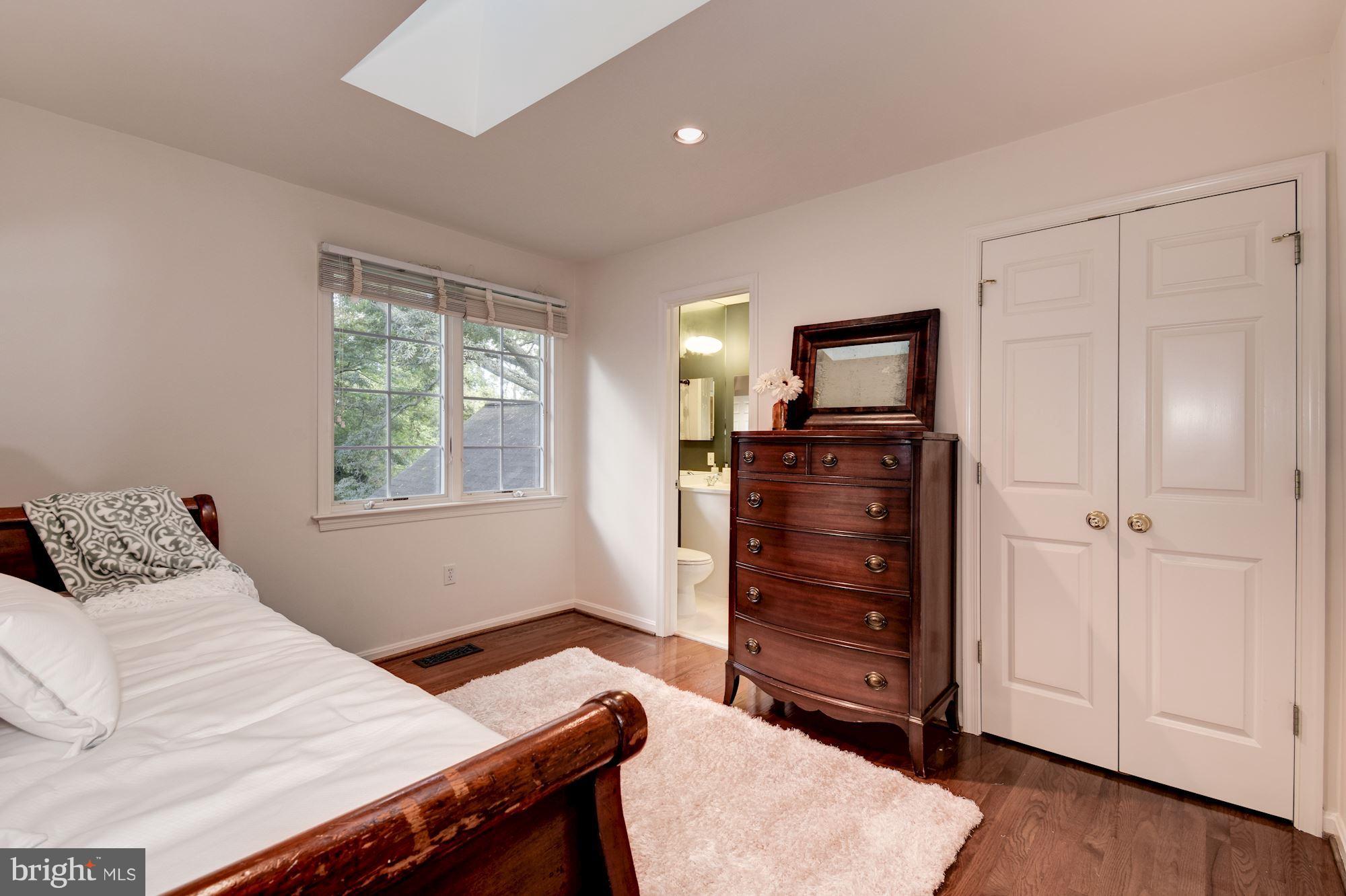 WELLINGTON - Residential