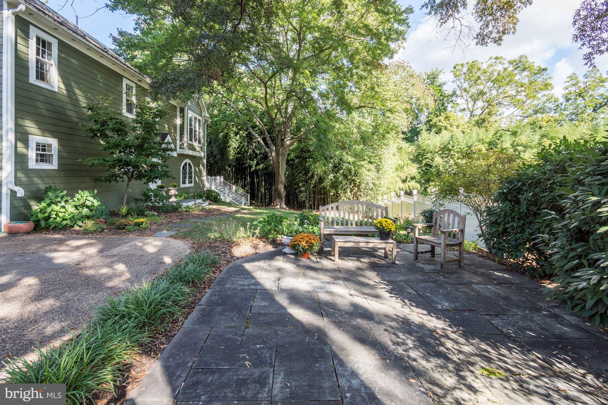 WELLINGTON - Residential