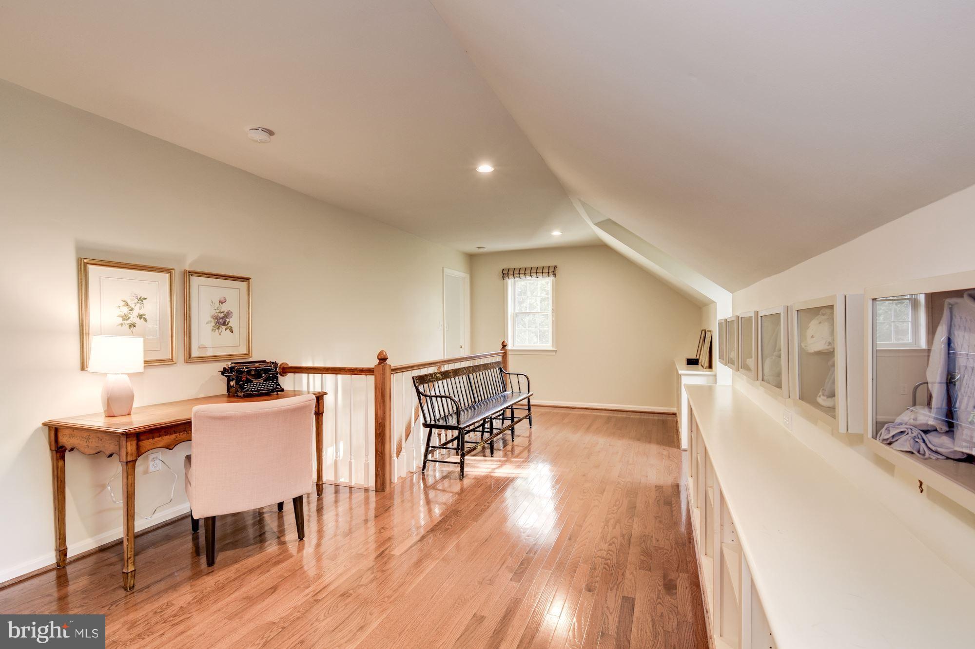 WELLINGTON - Residential