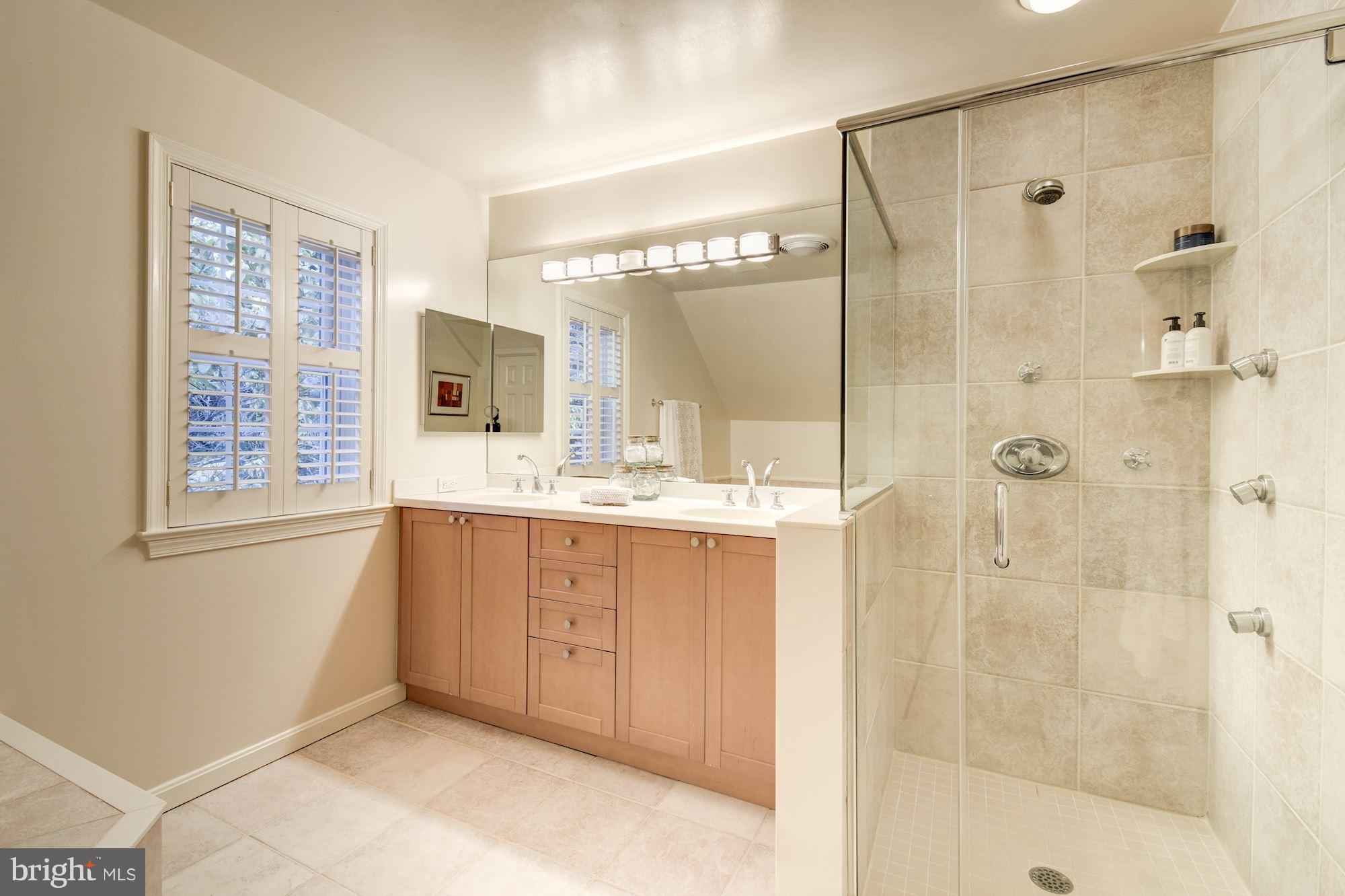 WELLINGTON - Residential