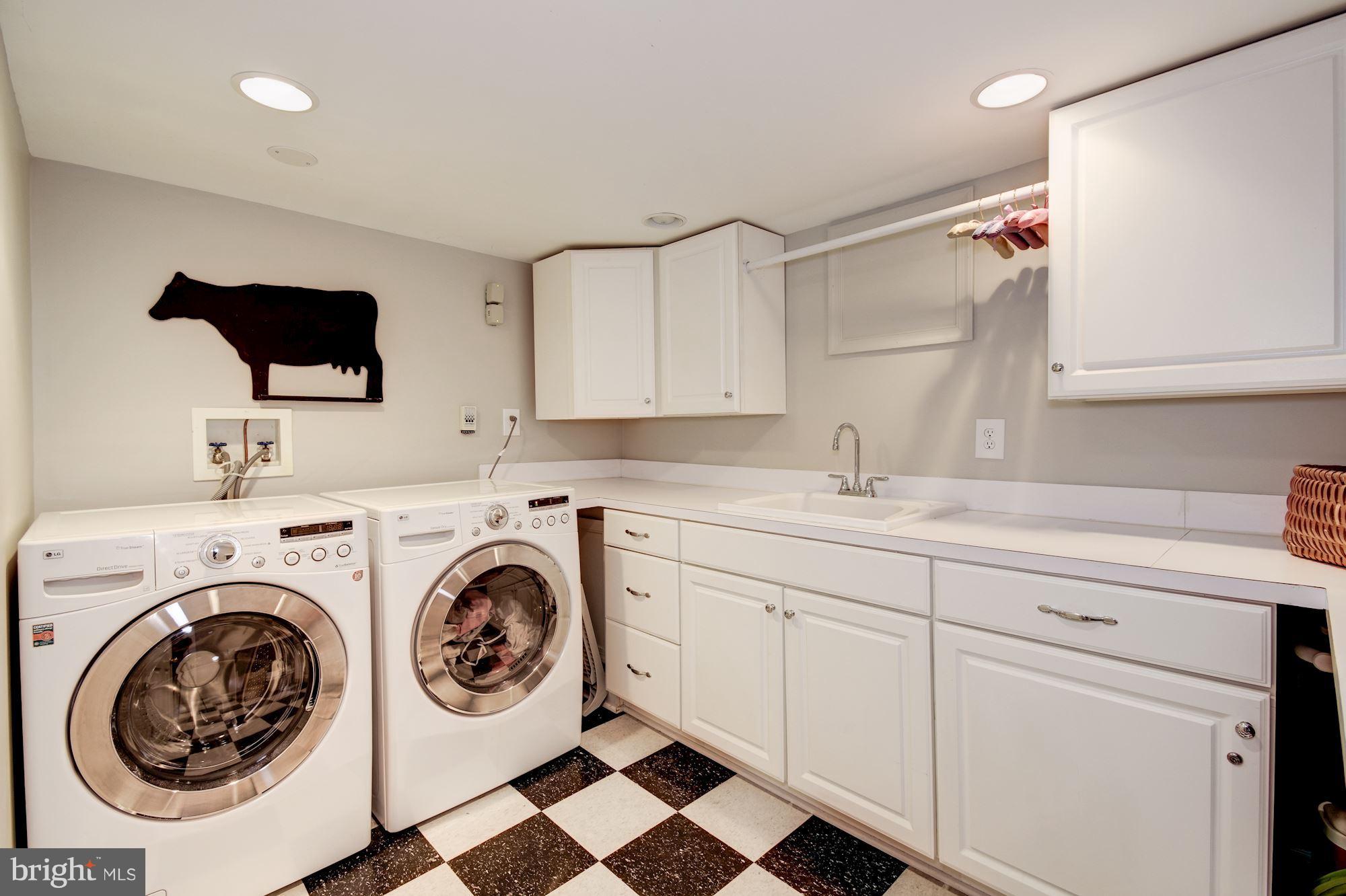 WELLINGTON - Residential