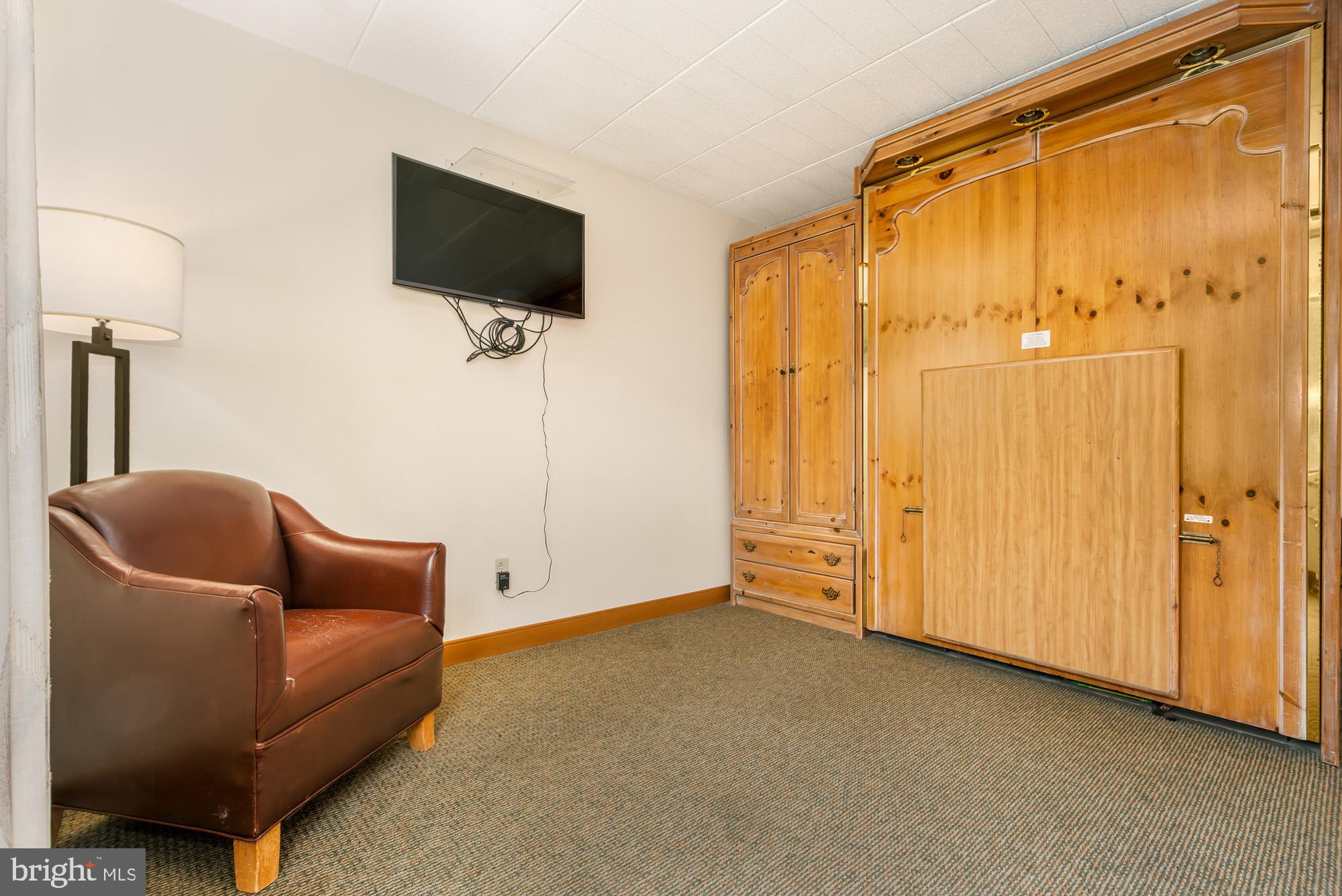 WISP HOTEL - Residential