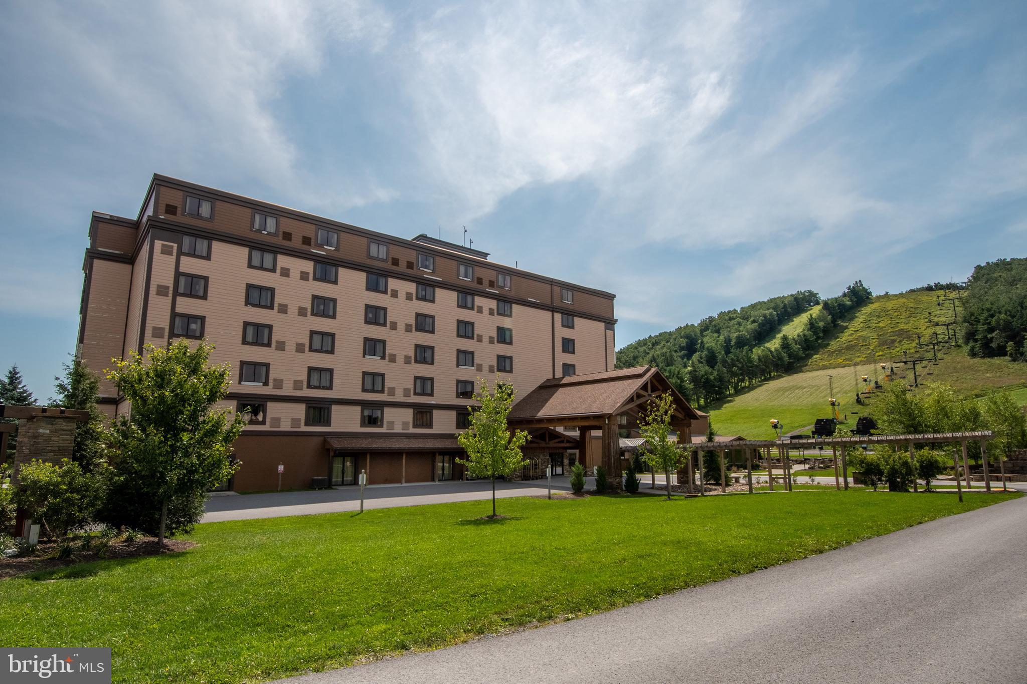 WISP HOTEL - Residential