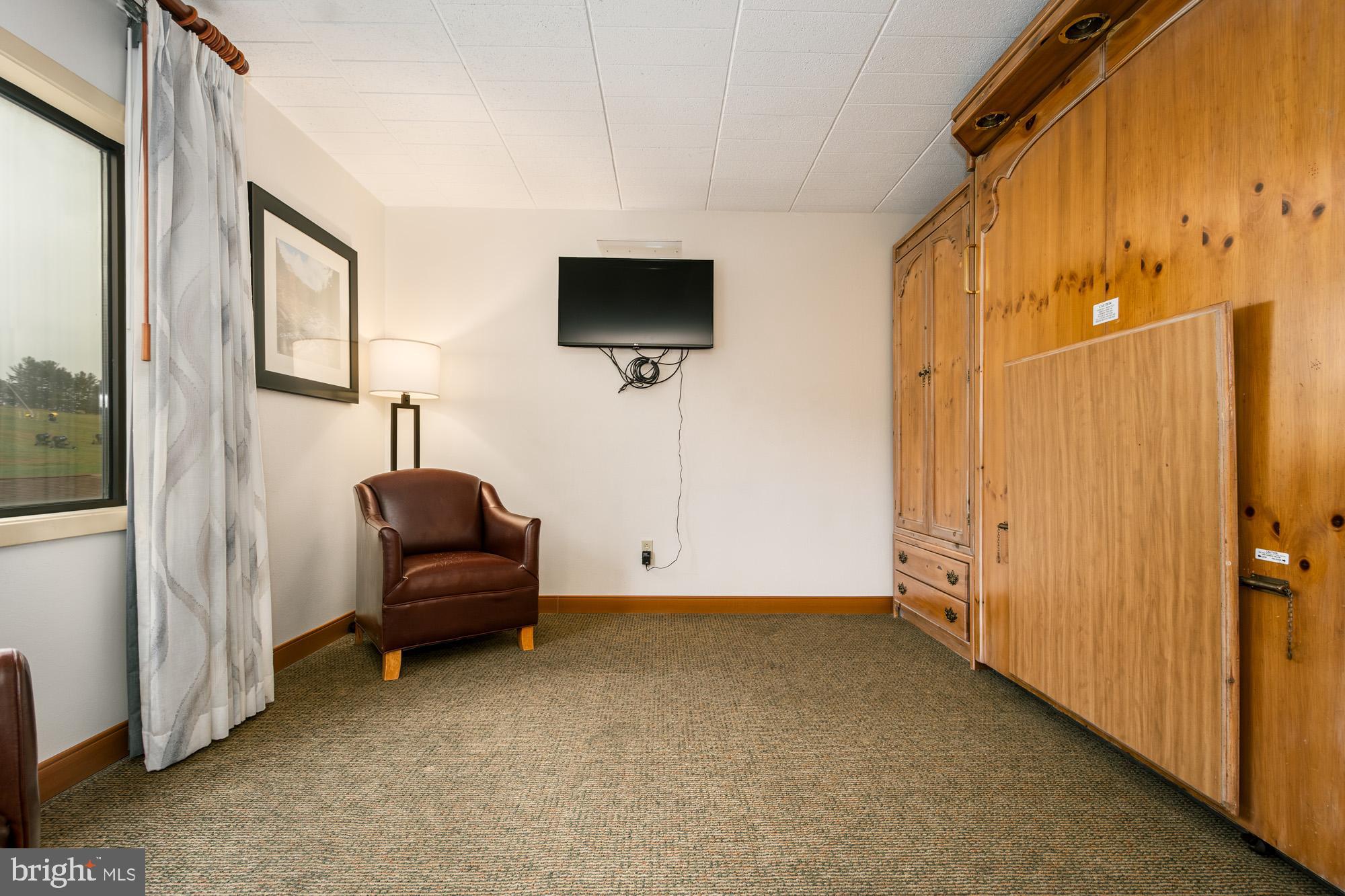 WISP HOTEL - Residential