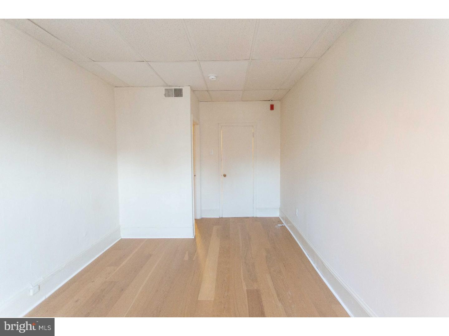 WASHINGTON SQ - Residential Lease