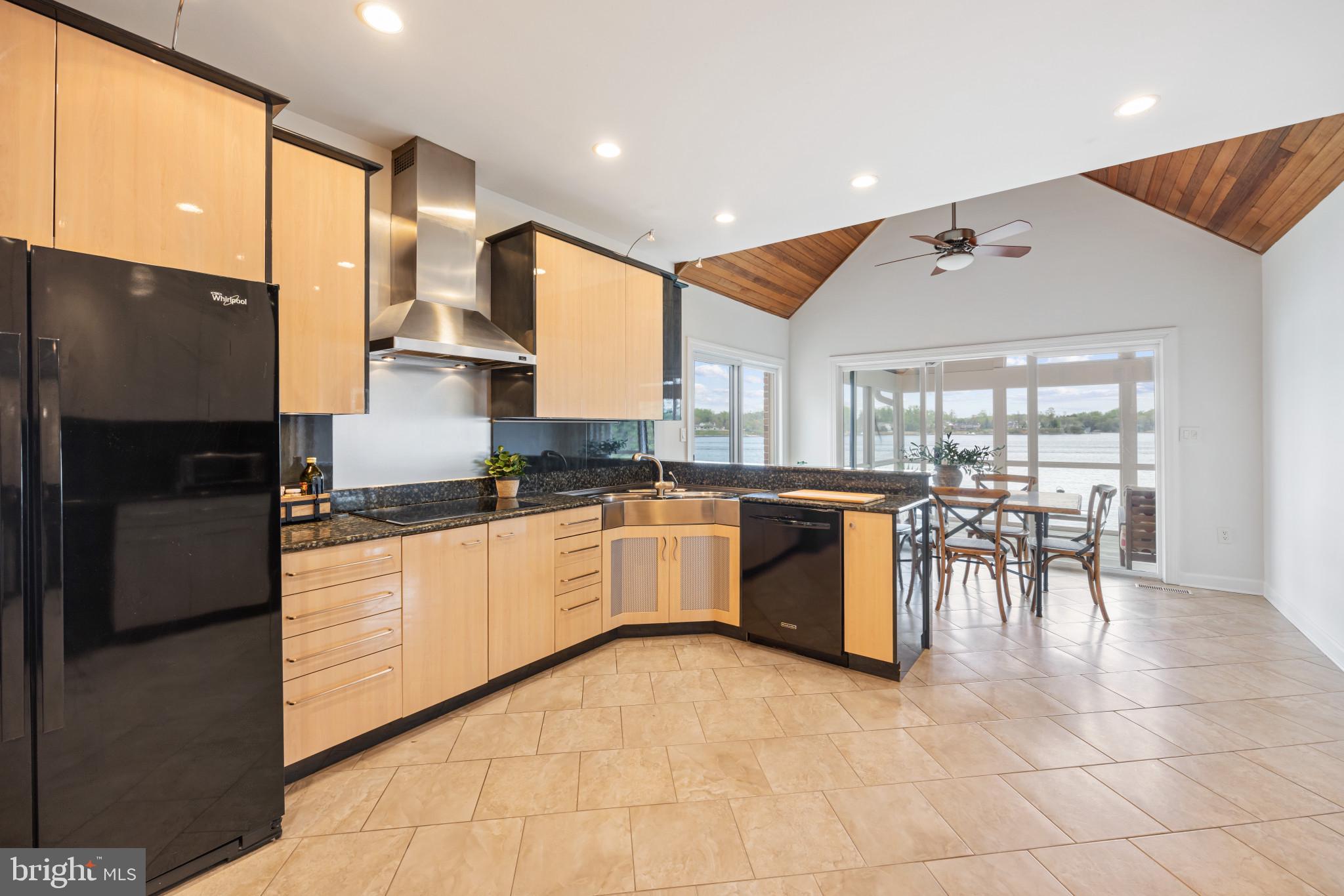 SOUTH RIVER LANDING - Residential