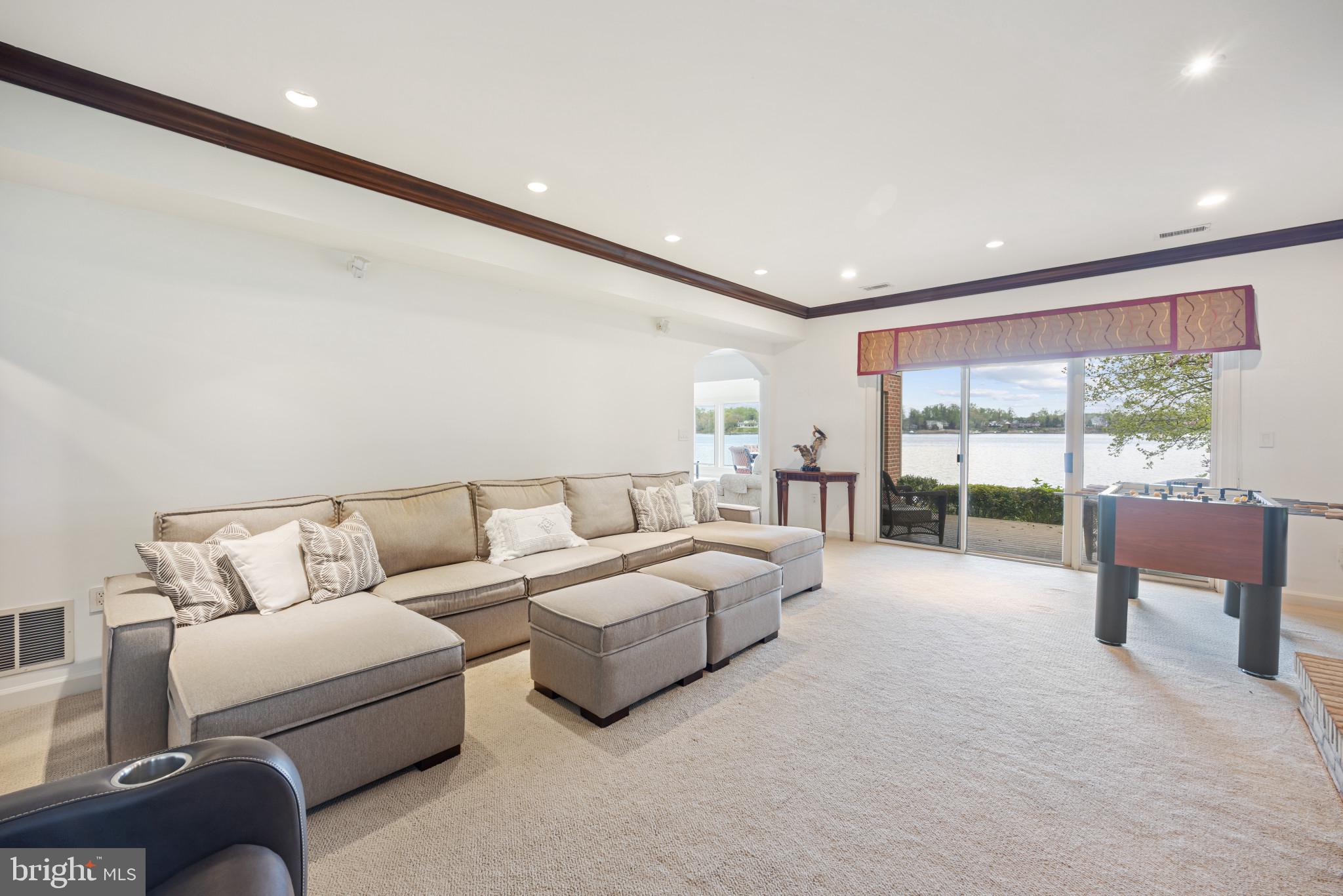 SOUTH RIVER LANDING - Residential