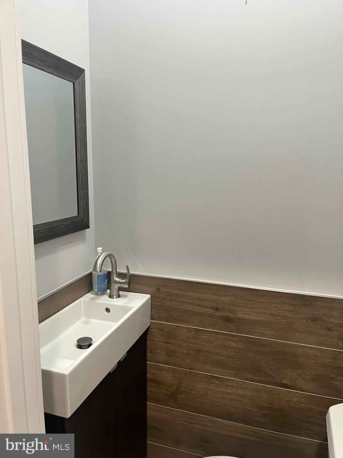 GERMANTOWN - Residential