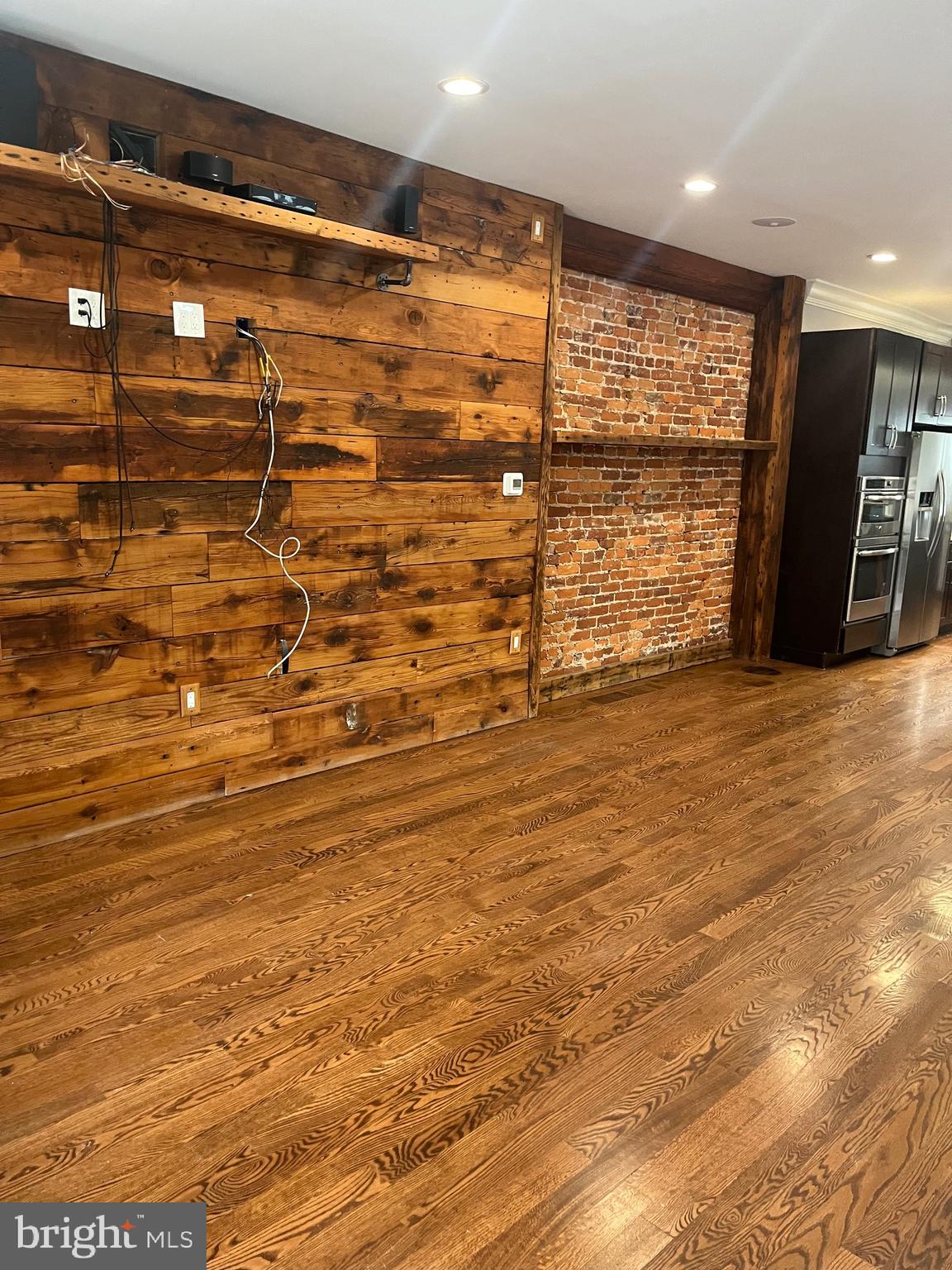 GERMANTOWN - Residential