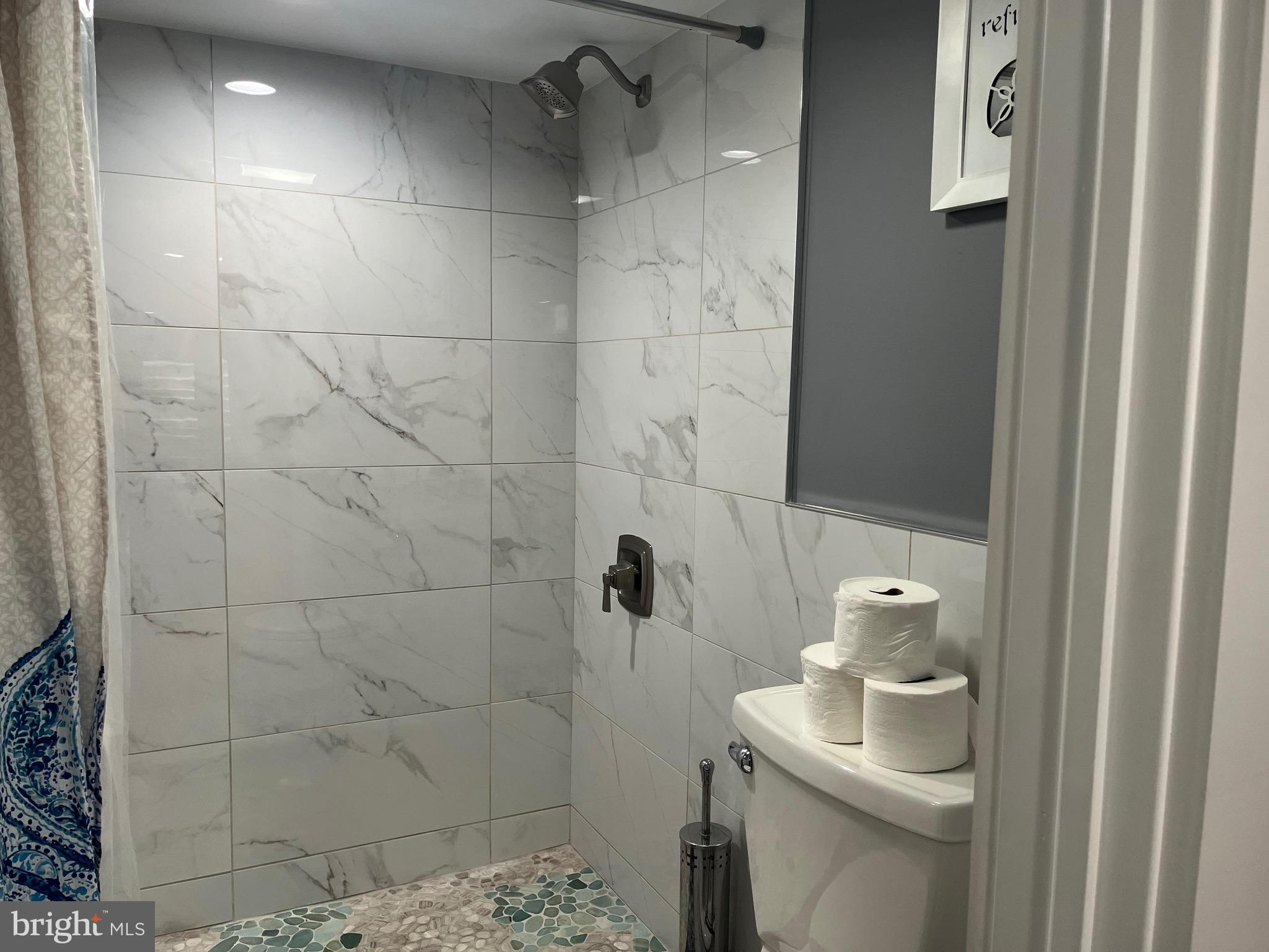 GERMANTOWN - Residential