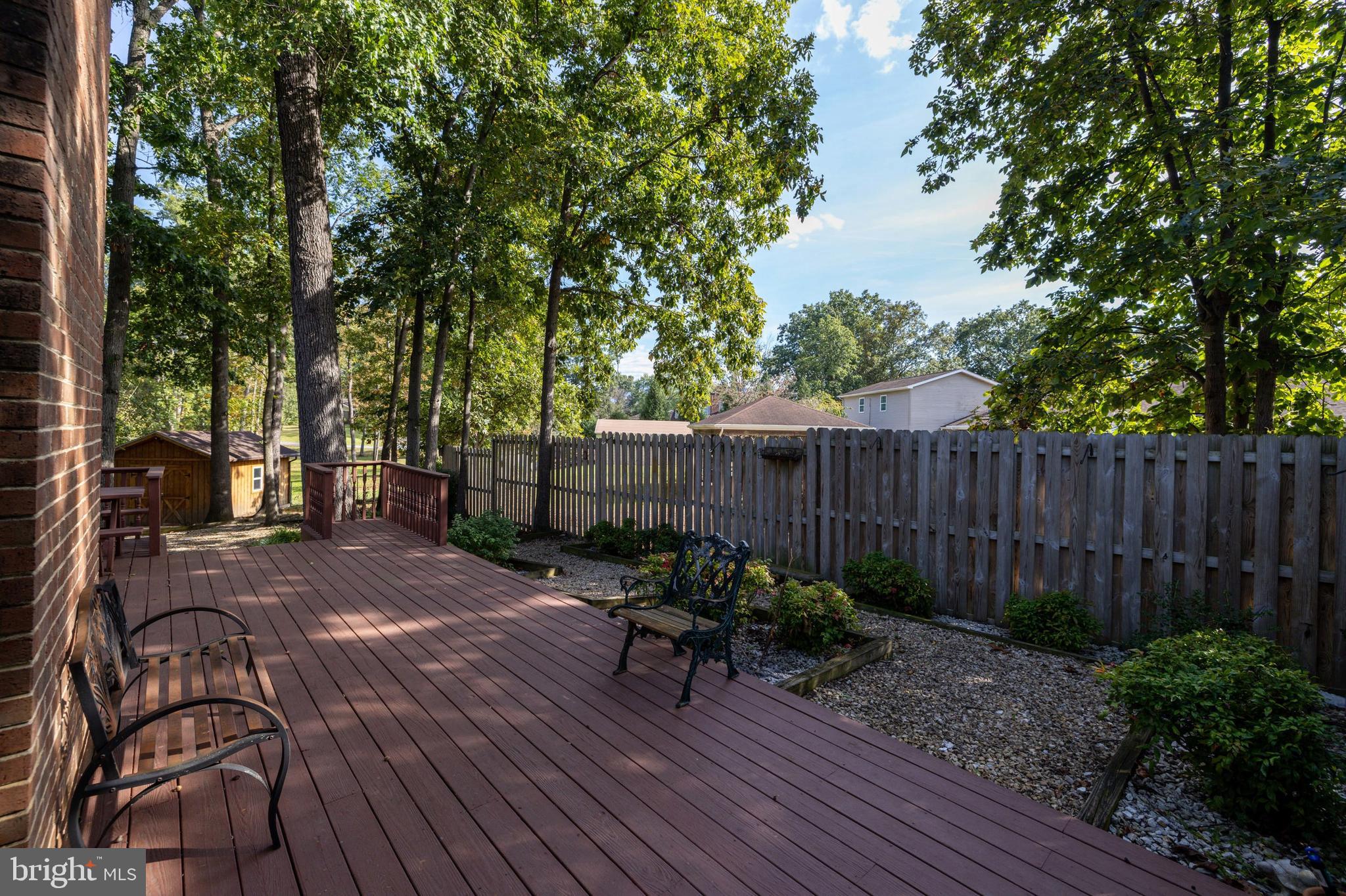 OLD FARMS - Residential