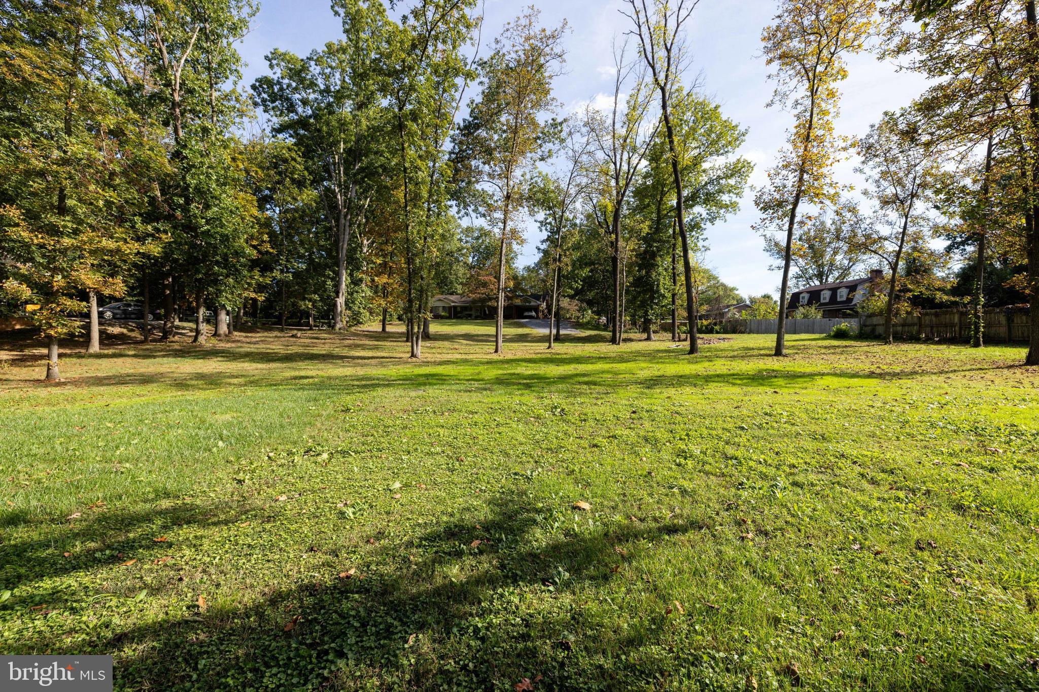OLD FARMS - Residential