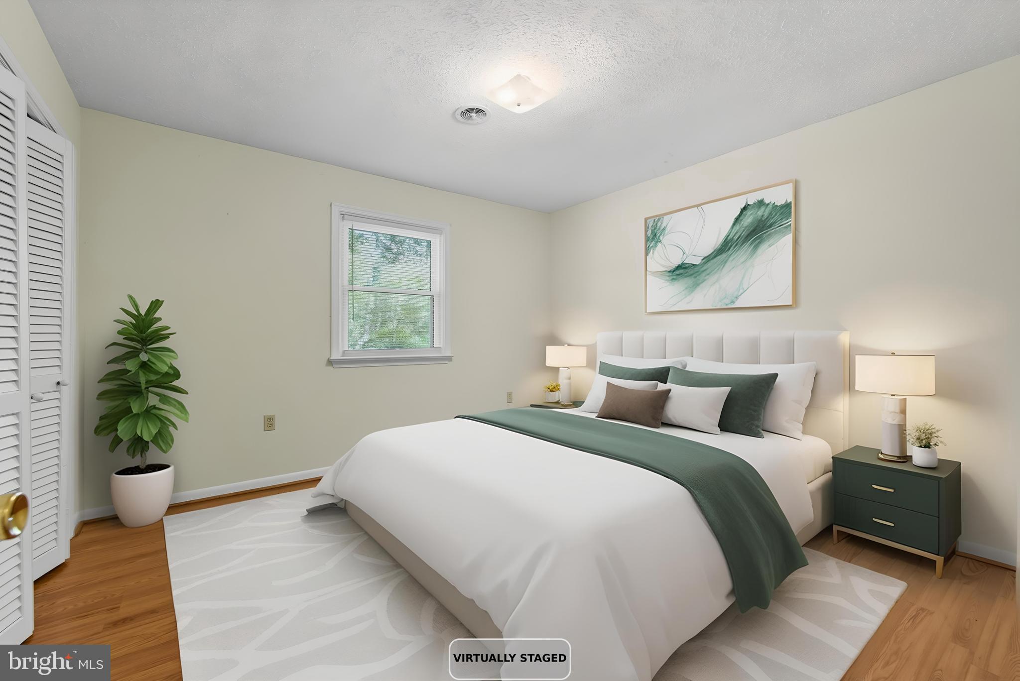 OLD FARMS - Residential