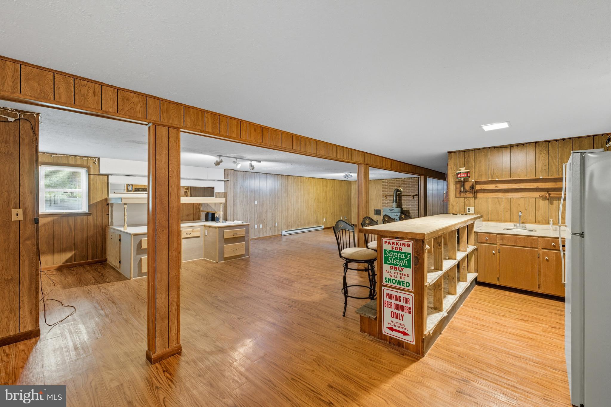 OLD FARMS - Residential