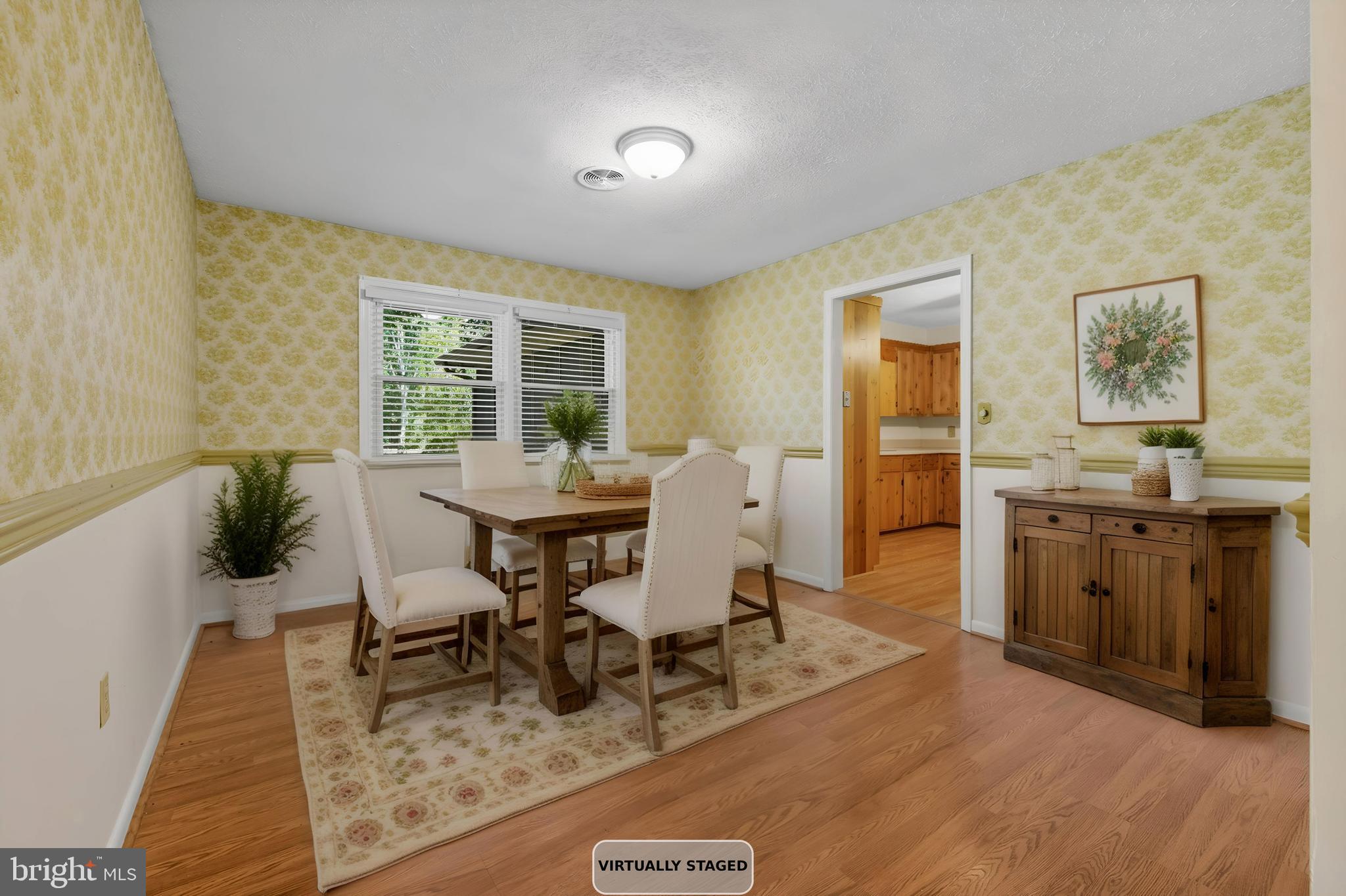 OLD FARMS - Residential