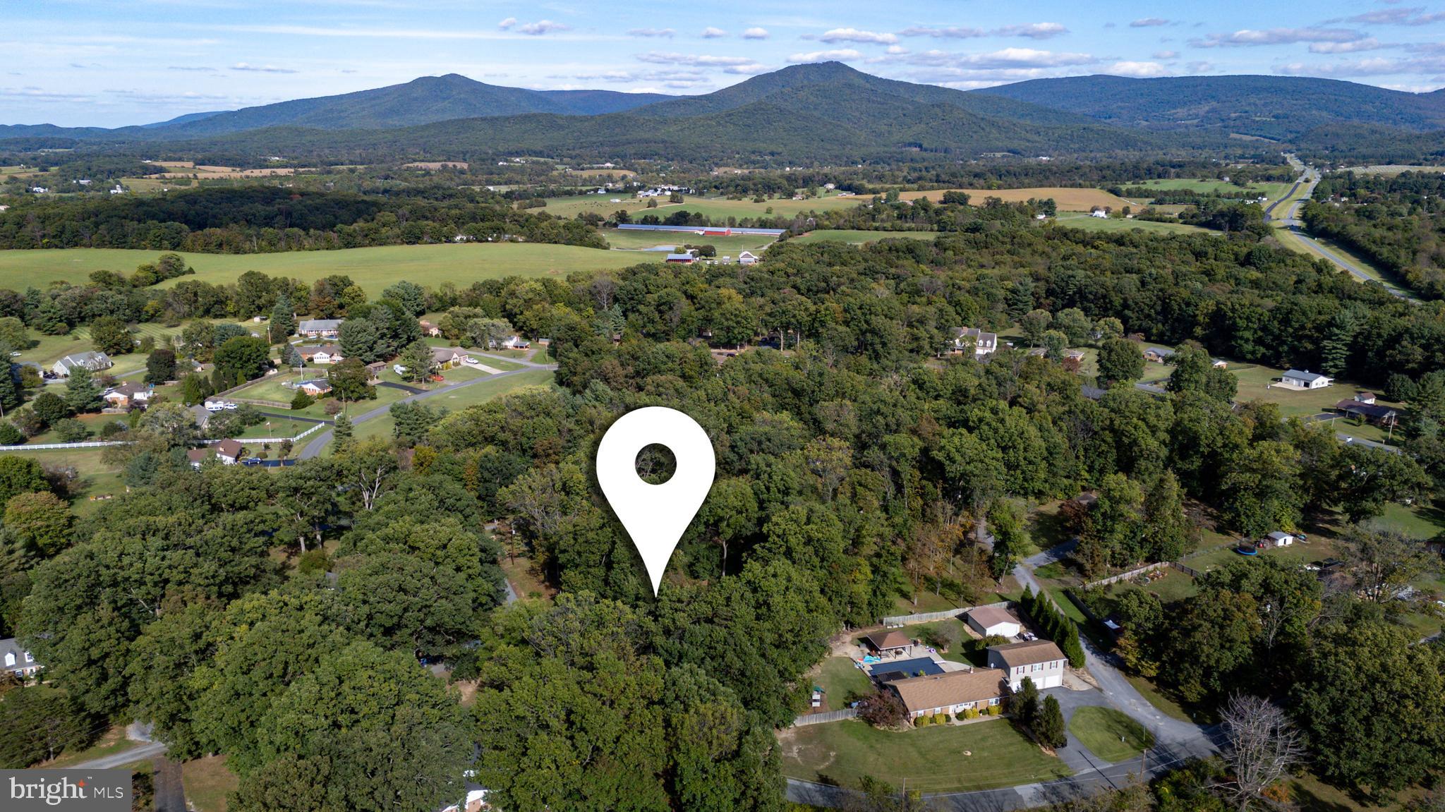 OLD FARMS - Residential