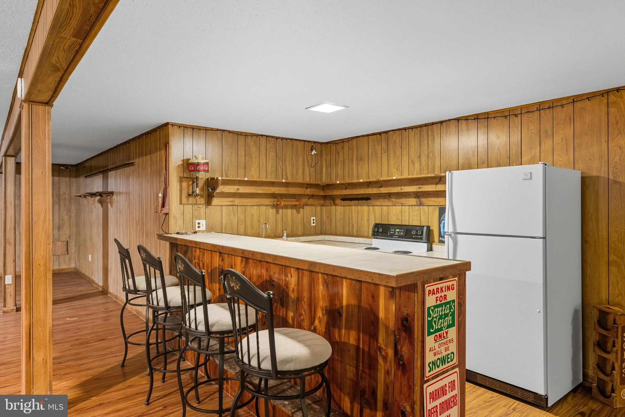 OLD FARMS - Residential