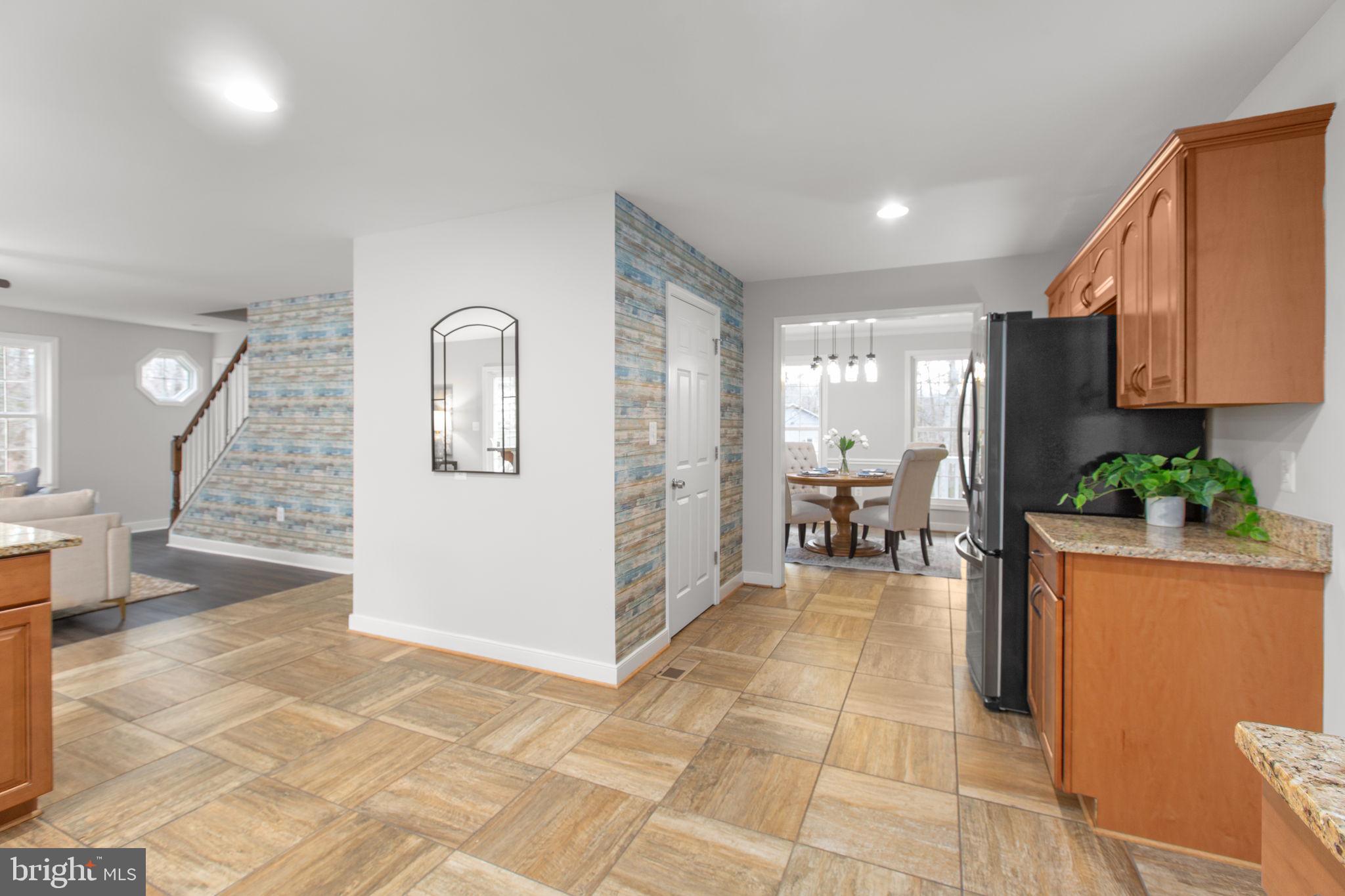 LAKE WILDERNESS - Residential