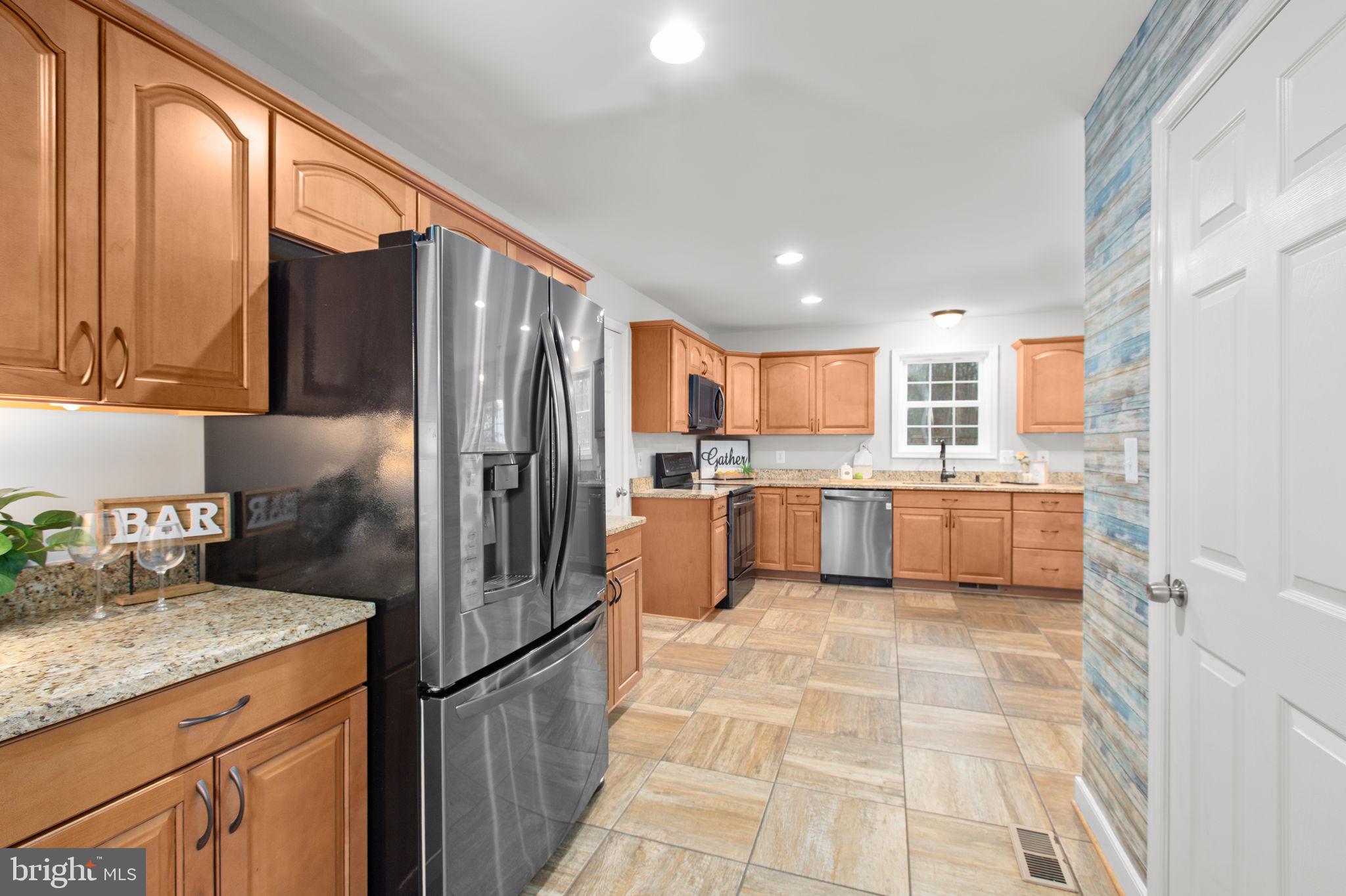 LAKE WILDERNESS - Residential