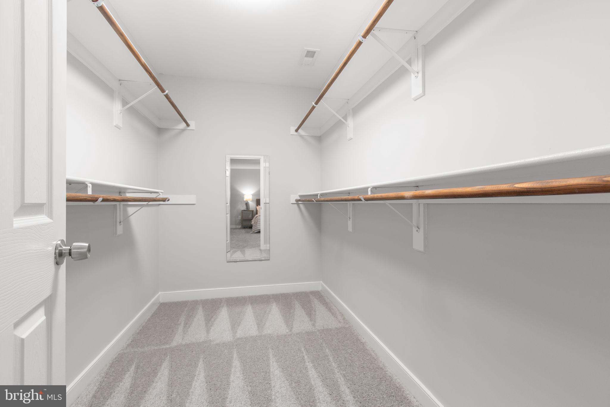 LAKE WILDERNESS - Residential