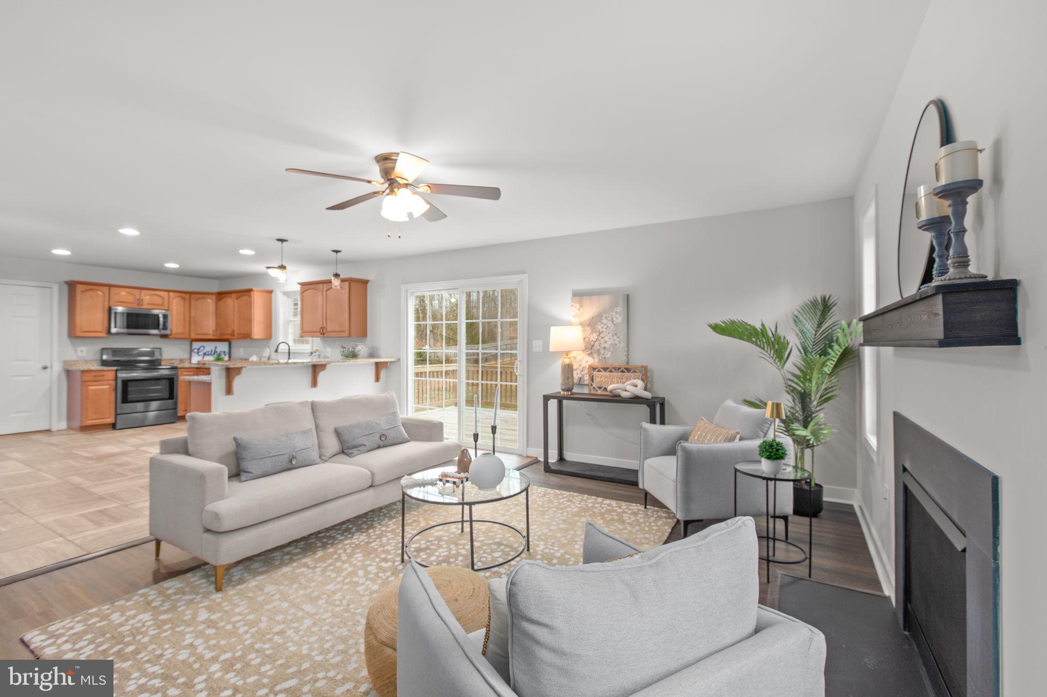 LAKE WILDERNESS - Residential