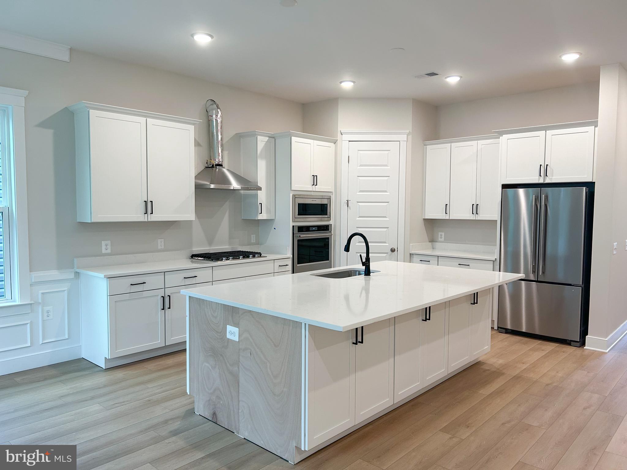 HIATT POINTE AT SNOWDEN BRIDGE - Residential