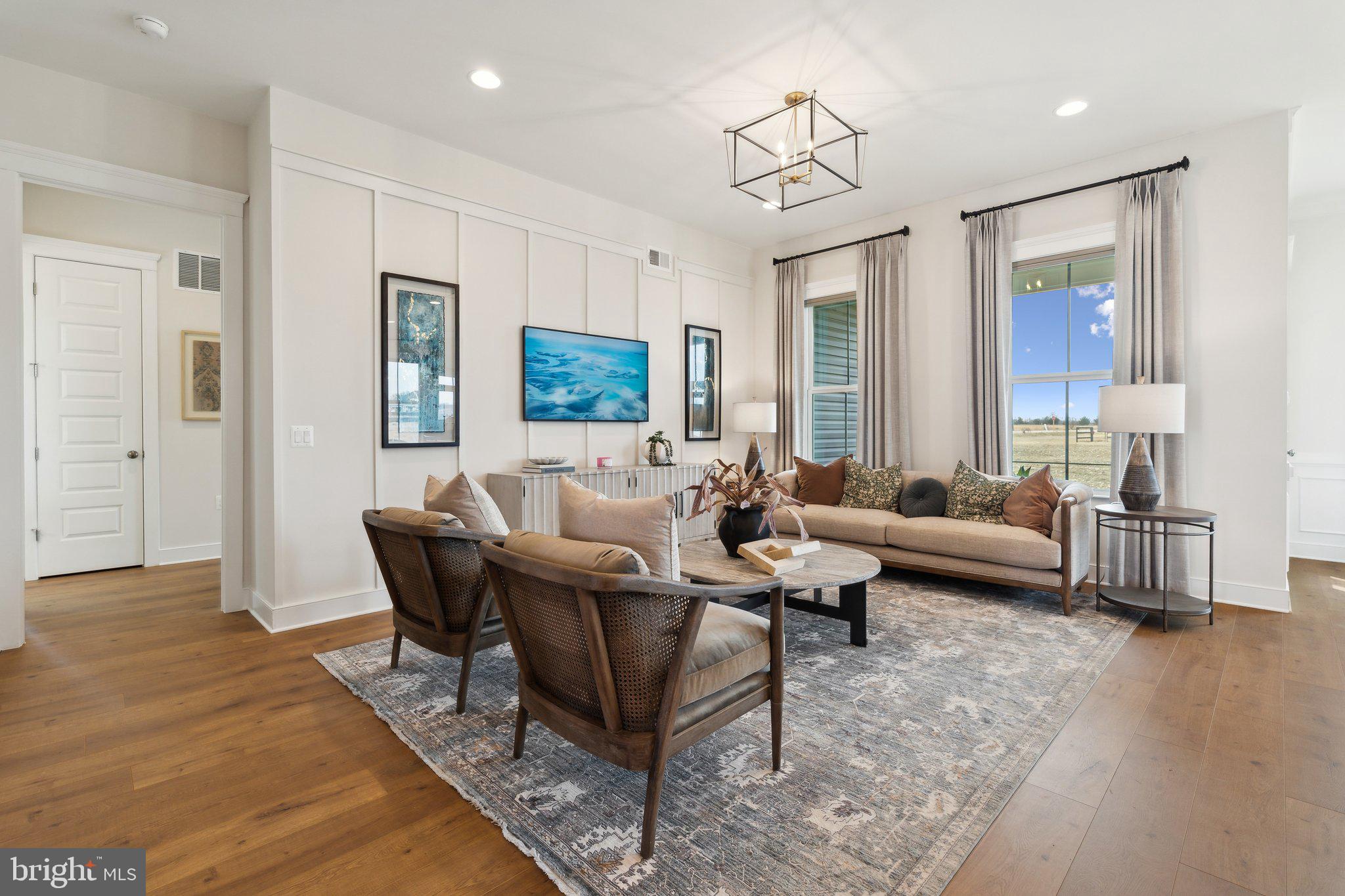 HIATT POINTE AT SNOWDEN BRIDGE - Residential