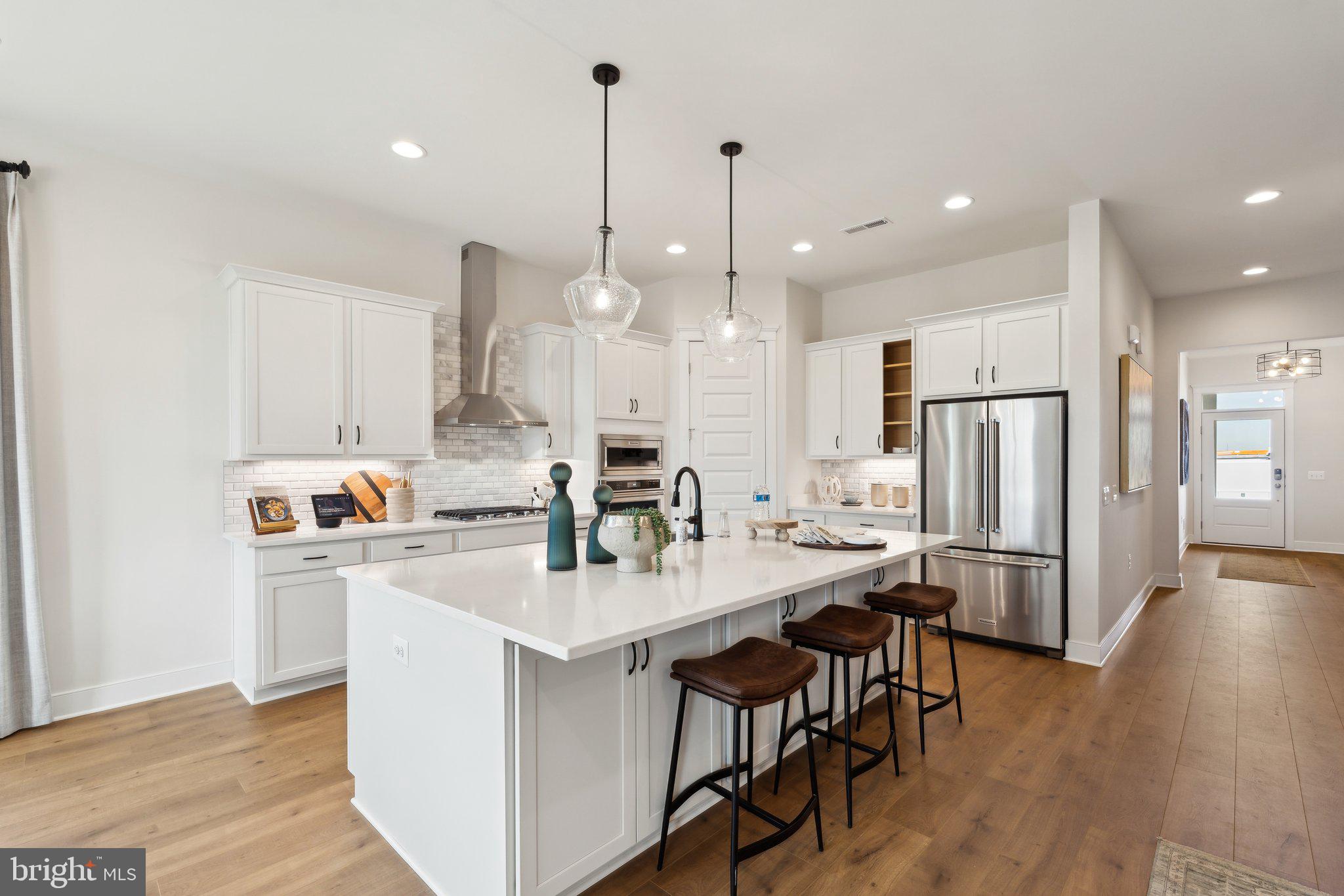 HIATT POINTE AT SNOWDEN BRIDGE - Residential