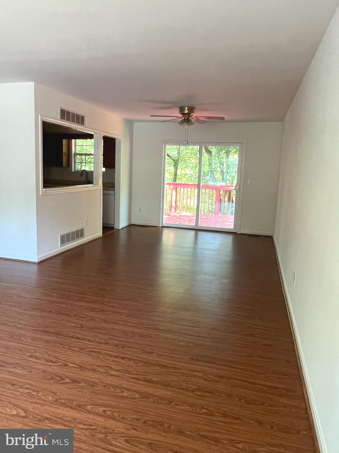 BETSYS WOODS - Residential Lease