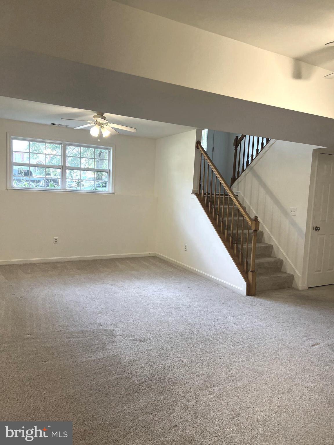 BETSYS WOODS - Residential Lease