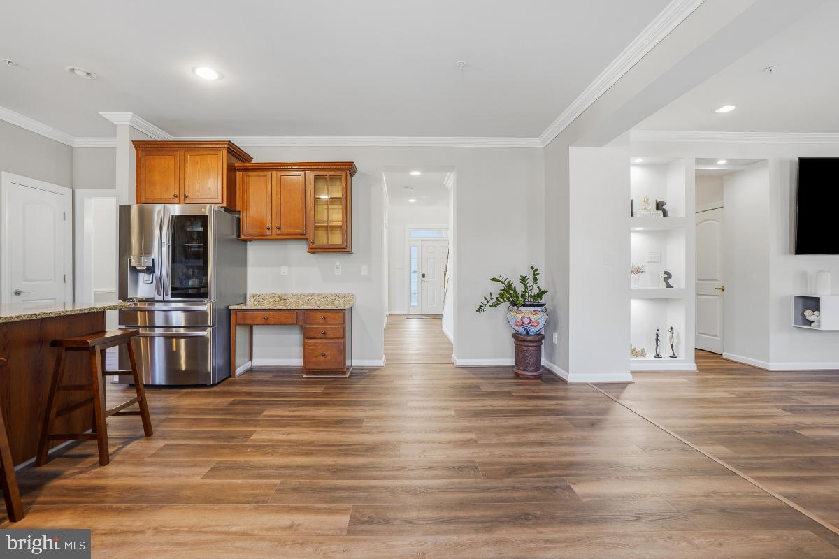 BALMORAL-PLAT 10> - Residential