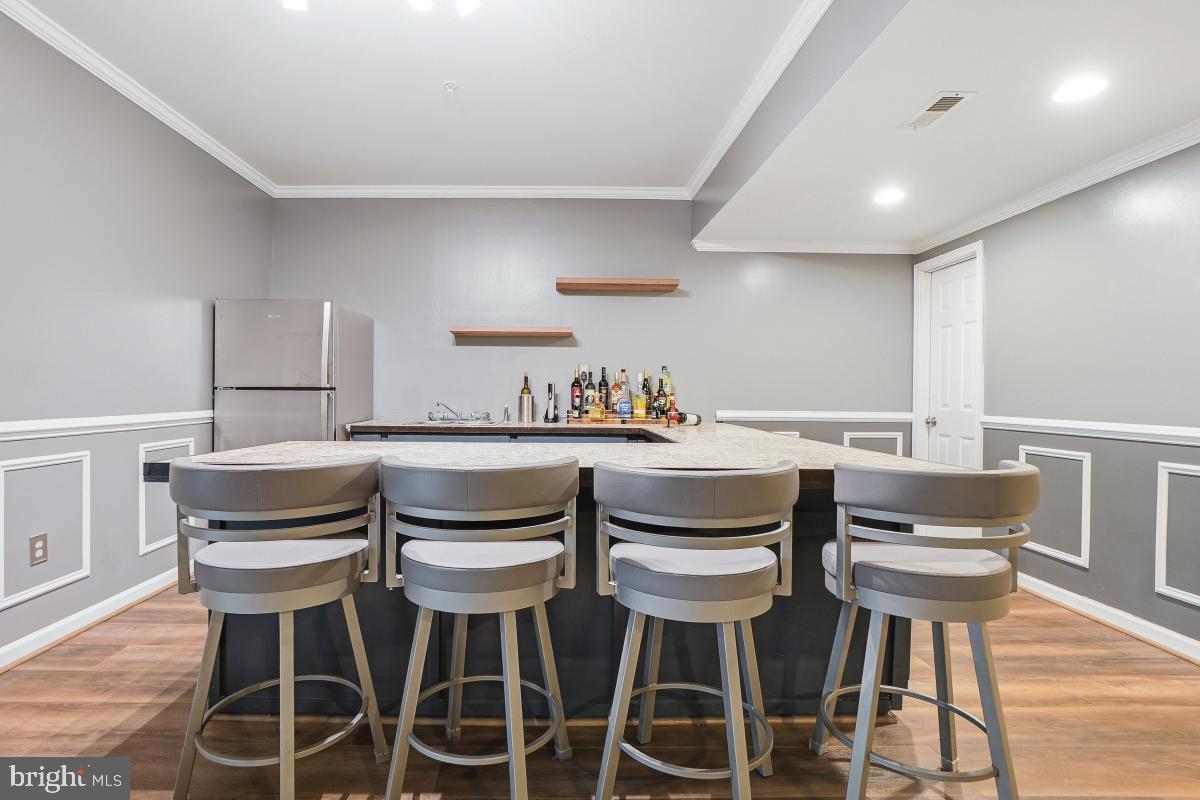 BALMORAL-PLAT 10> - Residential