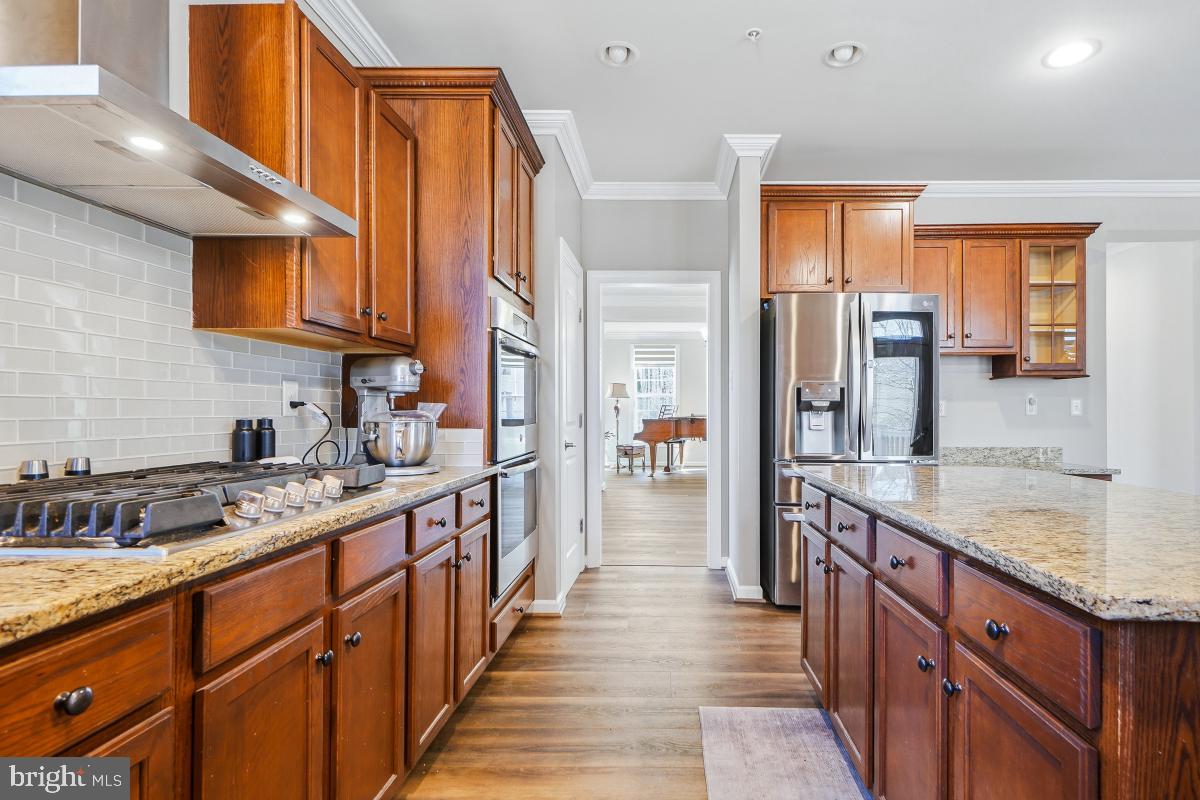 BALMORAL-PLAT 10> - Residential