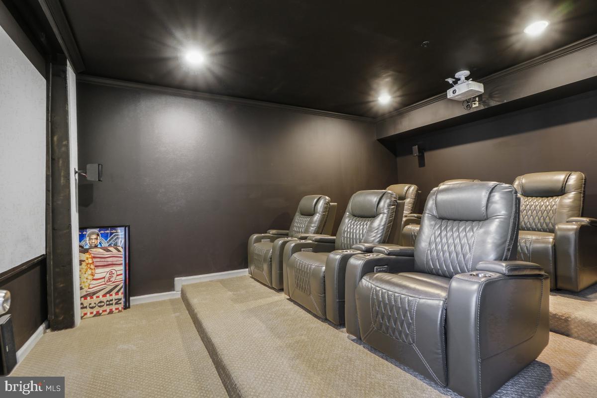 BALMORAL-PLAT 10> - Residential