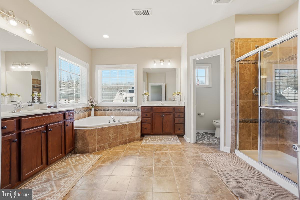 BALMORAL-PLAT 10> - Residential