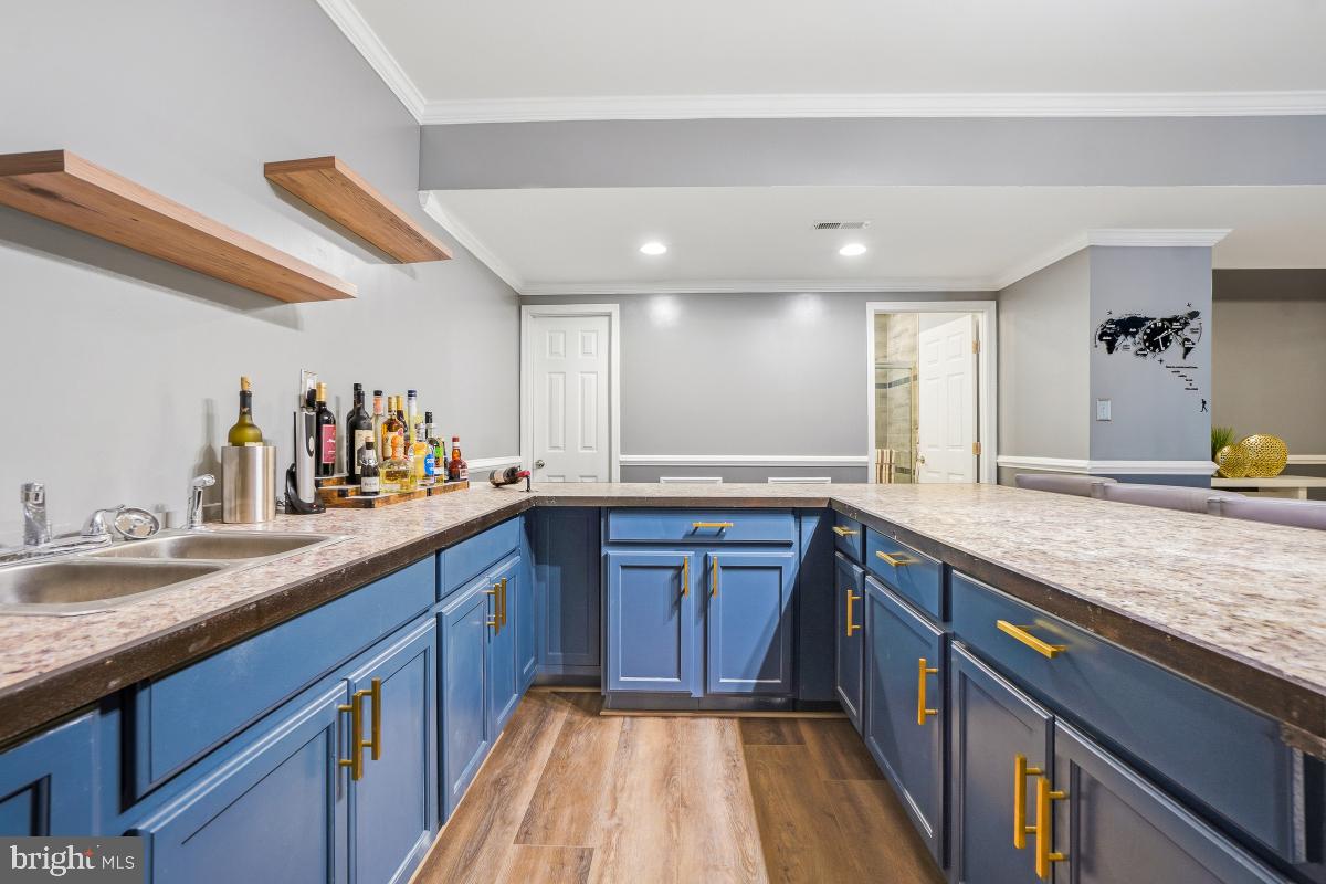 BALMORAL-PLAT 10> - Residential