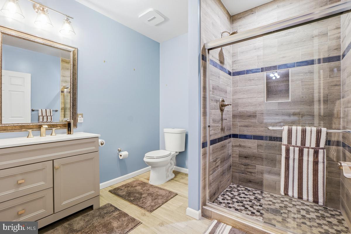 BALMORAL-PLAT 10> - Residential