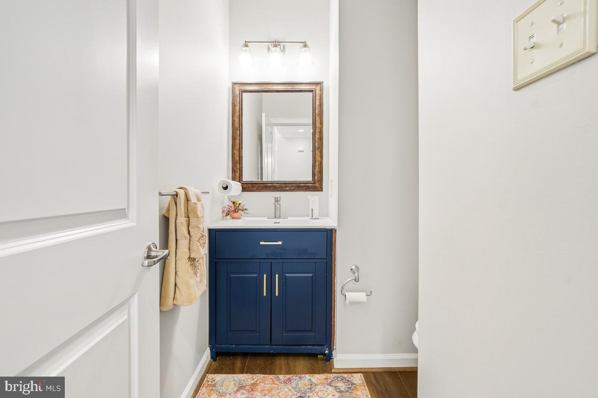 BALMORAL-PLAT 10> - Residential