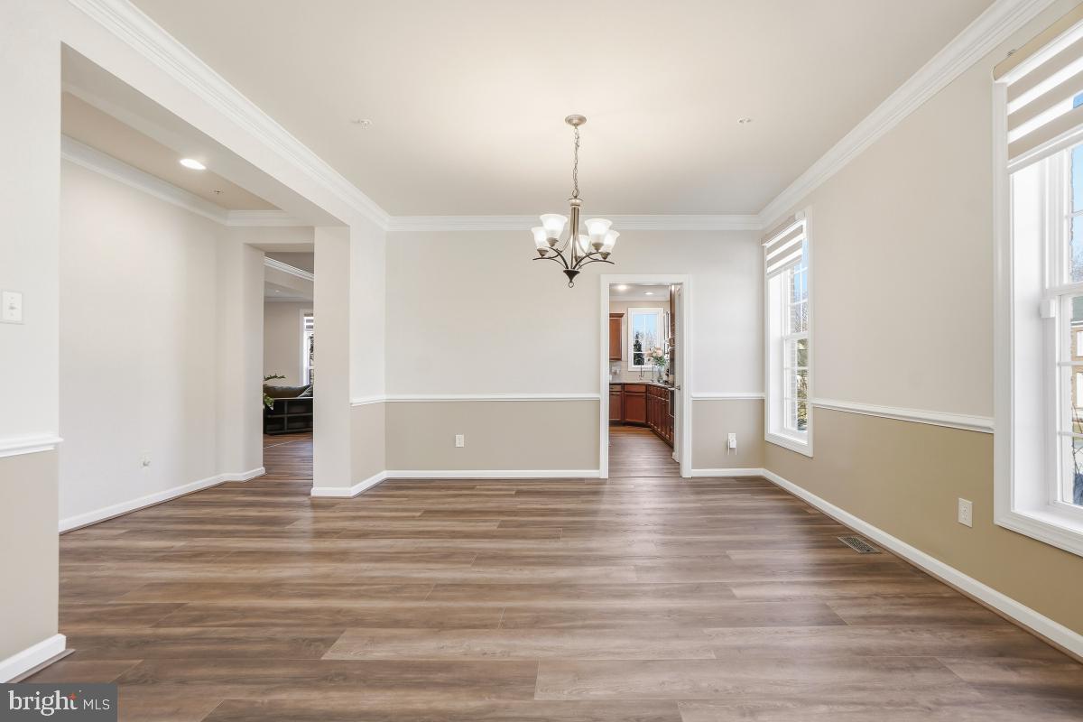 BALMORAL-PLAT 10> - Residential