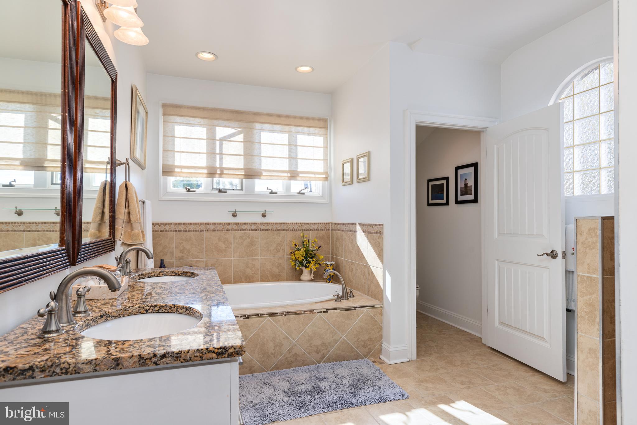 MAGO VISTA - Residential