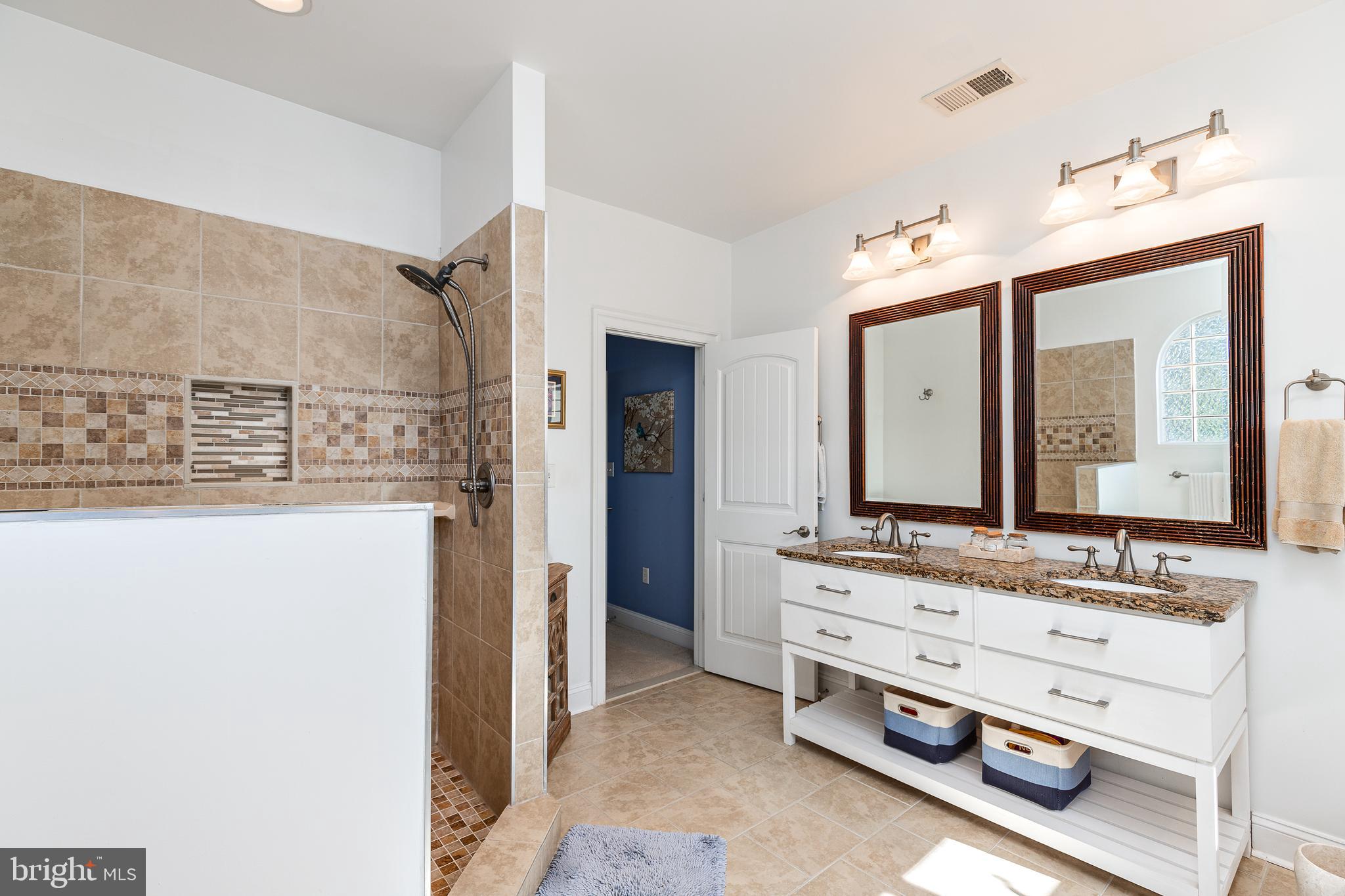 MAGO VISTA - Residential