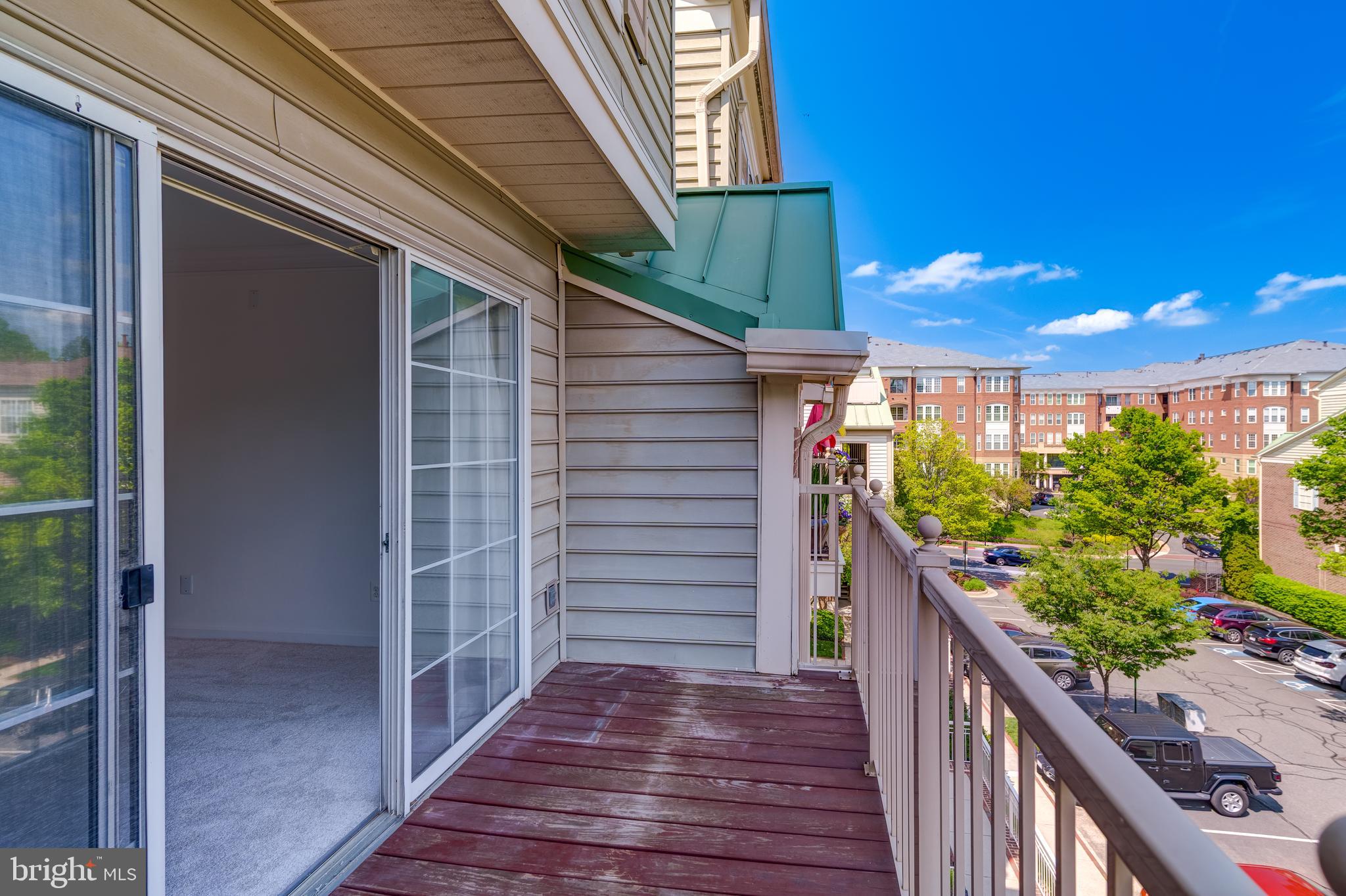 THE CROSSINGS - Residential