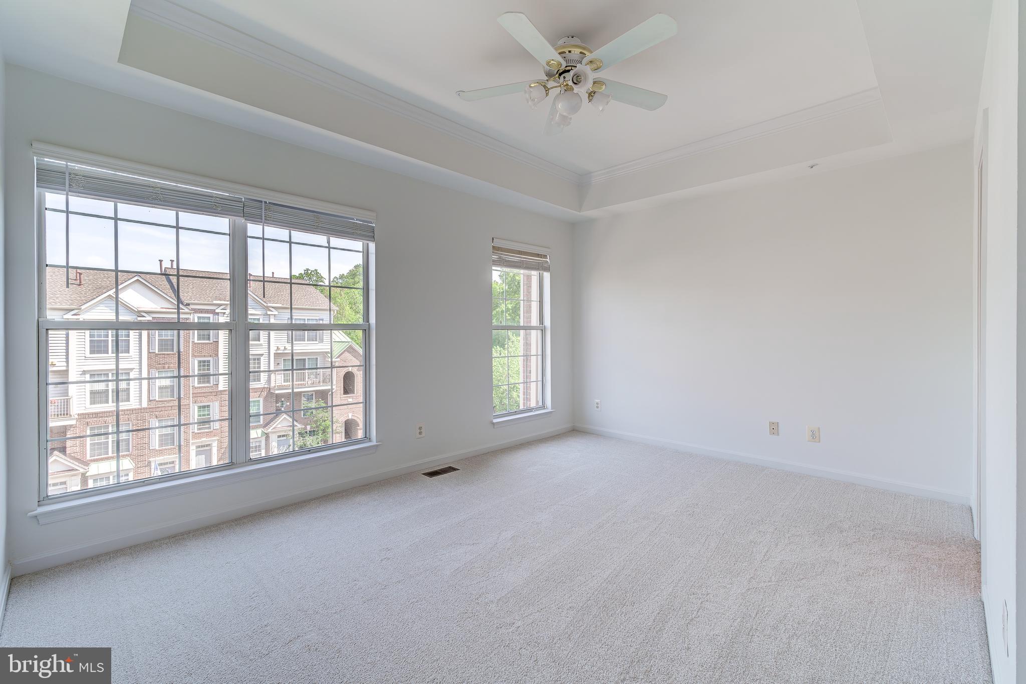 THE CROSSINGS - Residential