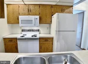 AARON VILLAGE - Residential