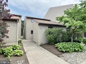 AARON VILLAGE - Residential