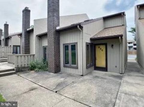 Condo For Sale - 836 W Aaron Drive<br/> Centre County, STATE COLLEGE, PA 16803