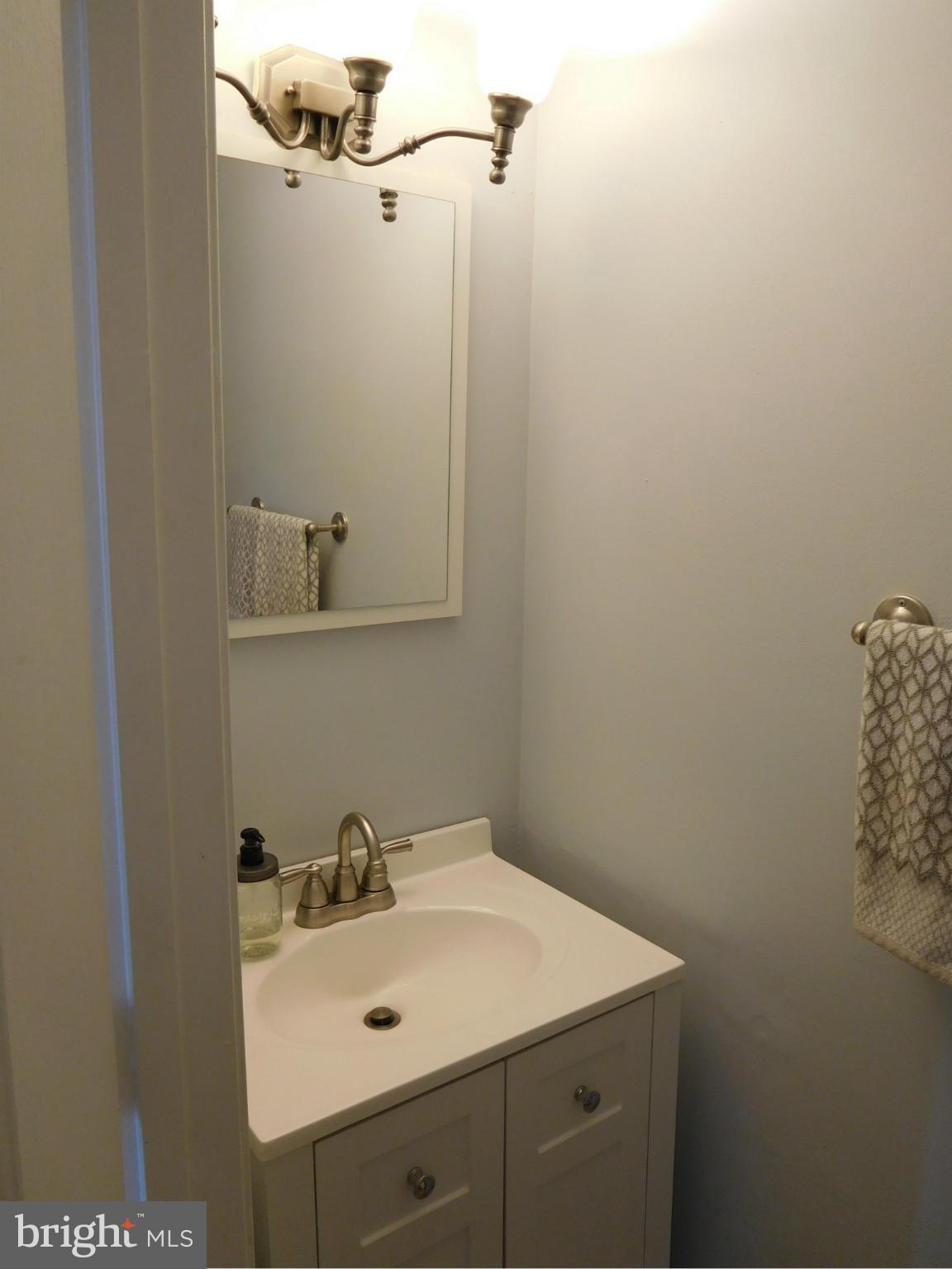 LANDSDOWNE - Residential Lease