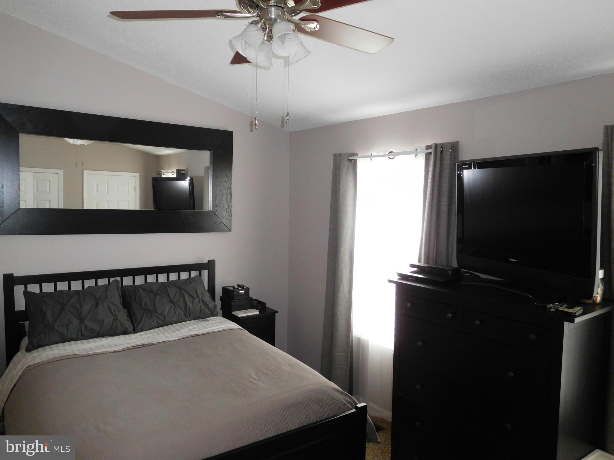 LANDSDOWNE - Residential Lease
