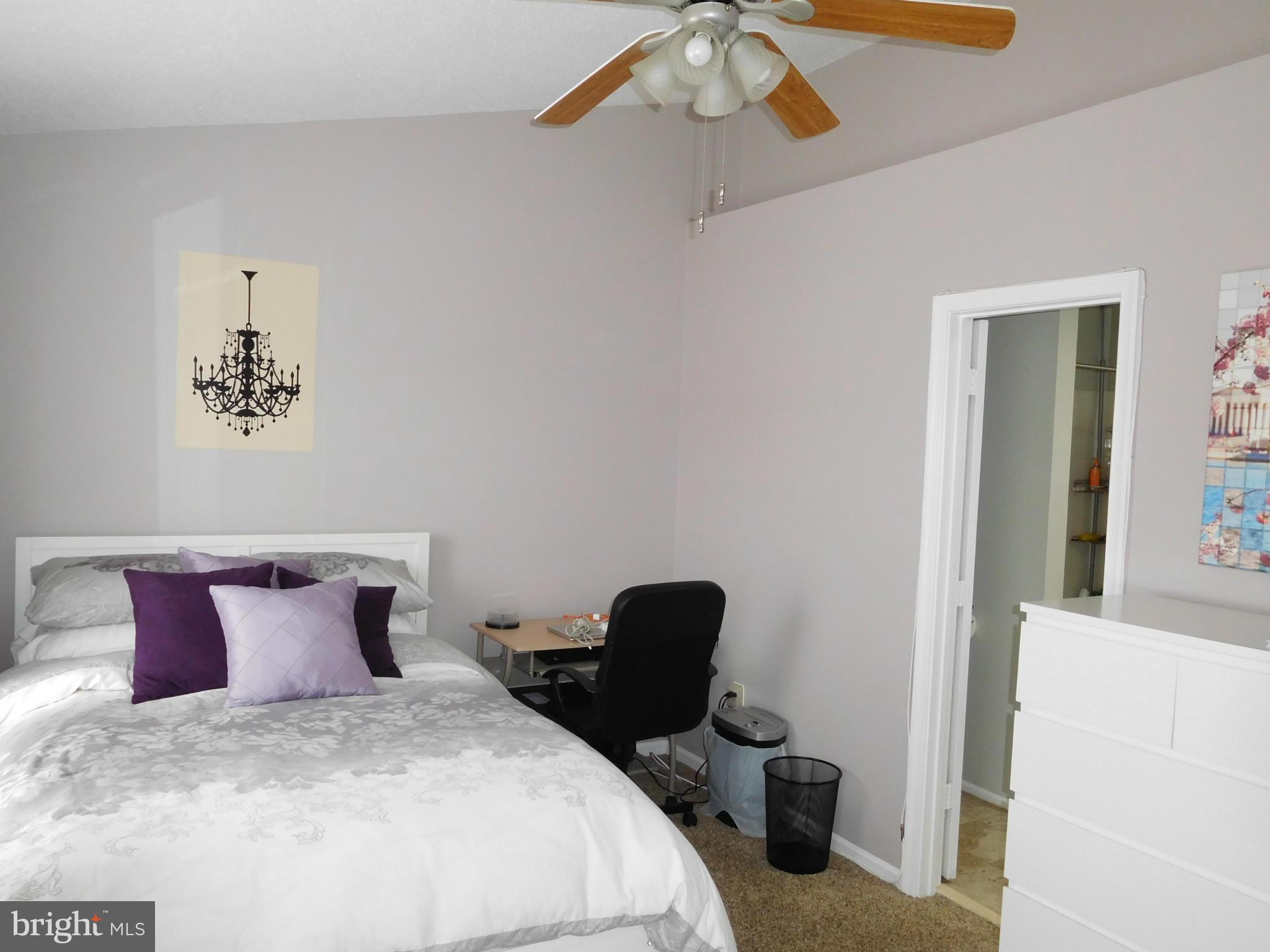 LANDSDOWNE - Residential Lease