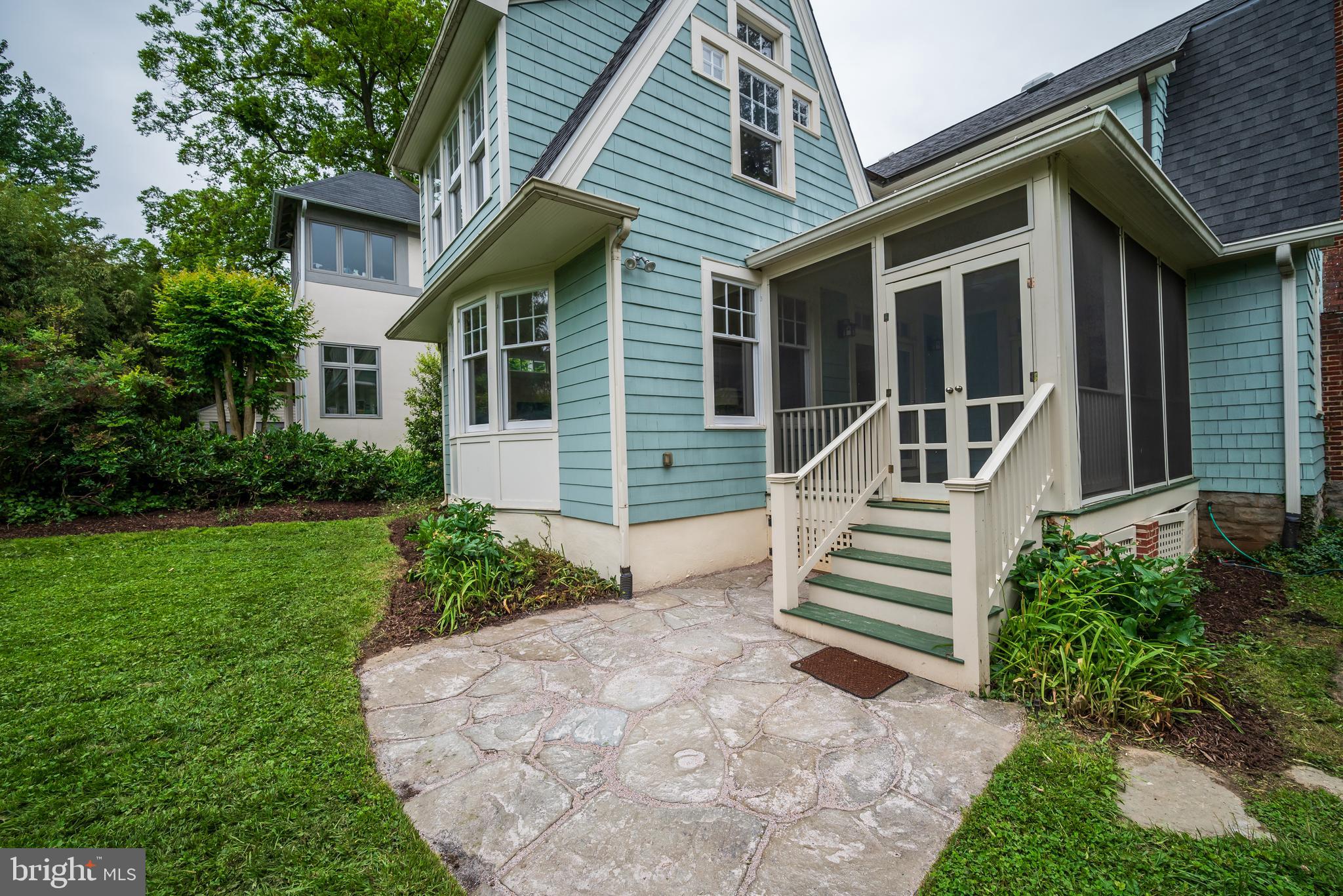 CHEVY CHASE - Residential